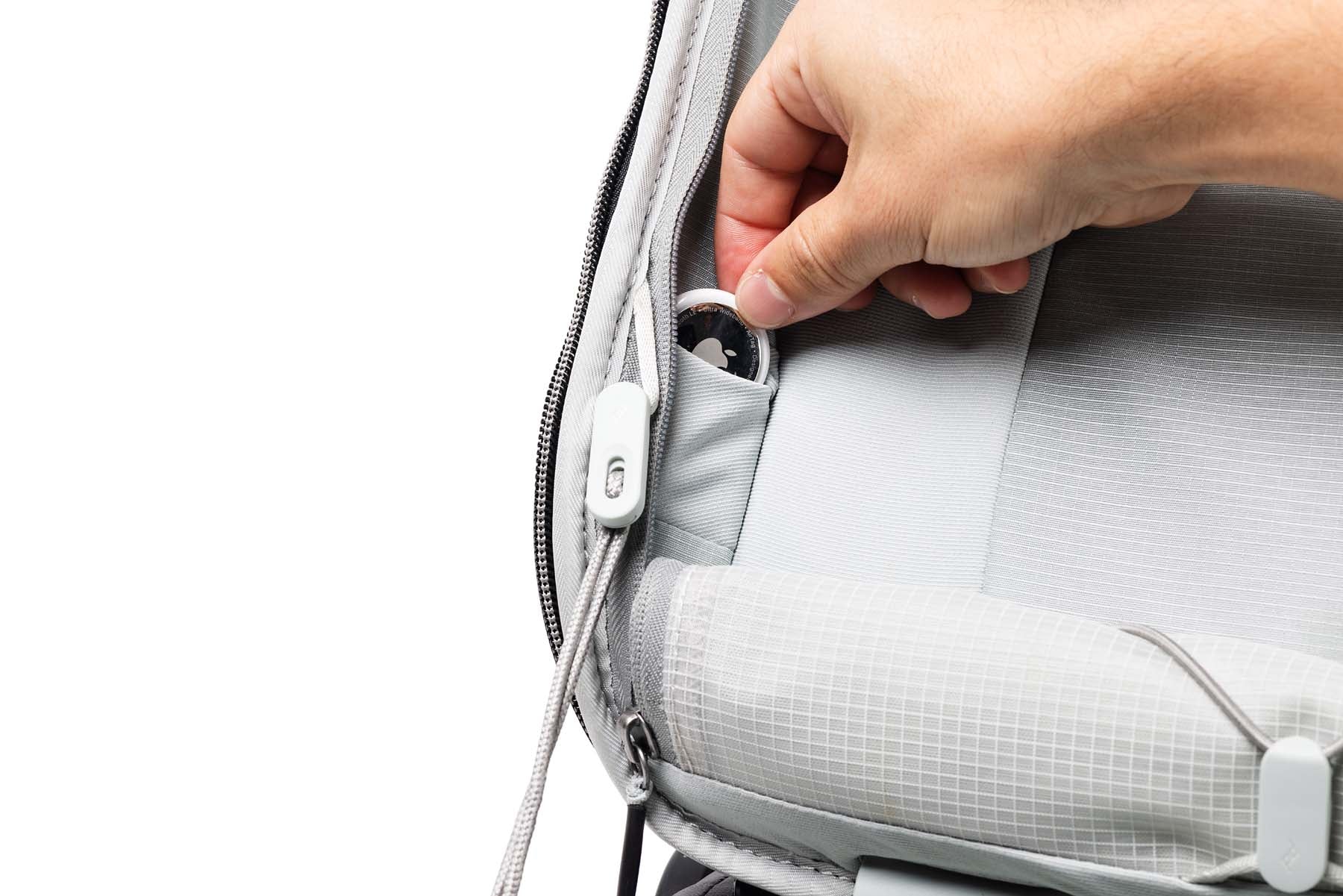 Peak Design Roller Pro Carry On Luggage - Premium Expandable Travel Suitcase with TSA Lock, Lightweight & Durable for Business Trips & International Travel