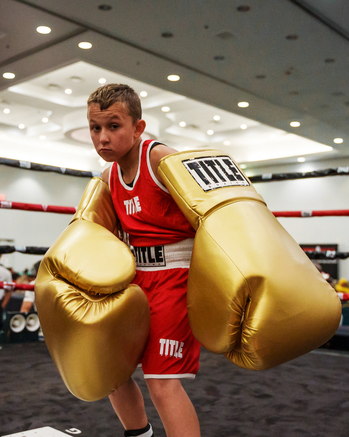 TITLE Boxing Jumbo Boxing Gloves 2.0 - Premium Training Gloves for Boxing, MMA & Kickboxing - Ideal for Heavy Bag Work, Sparring & Fitness Training