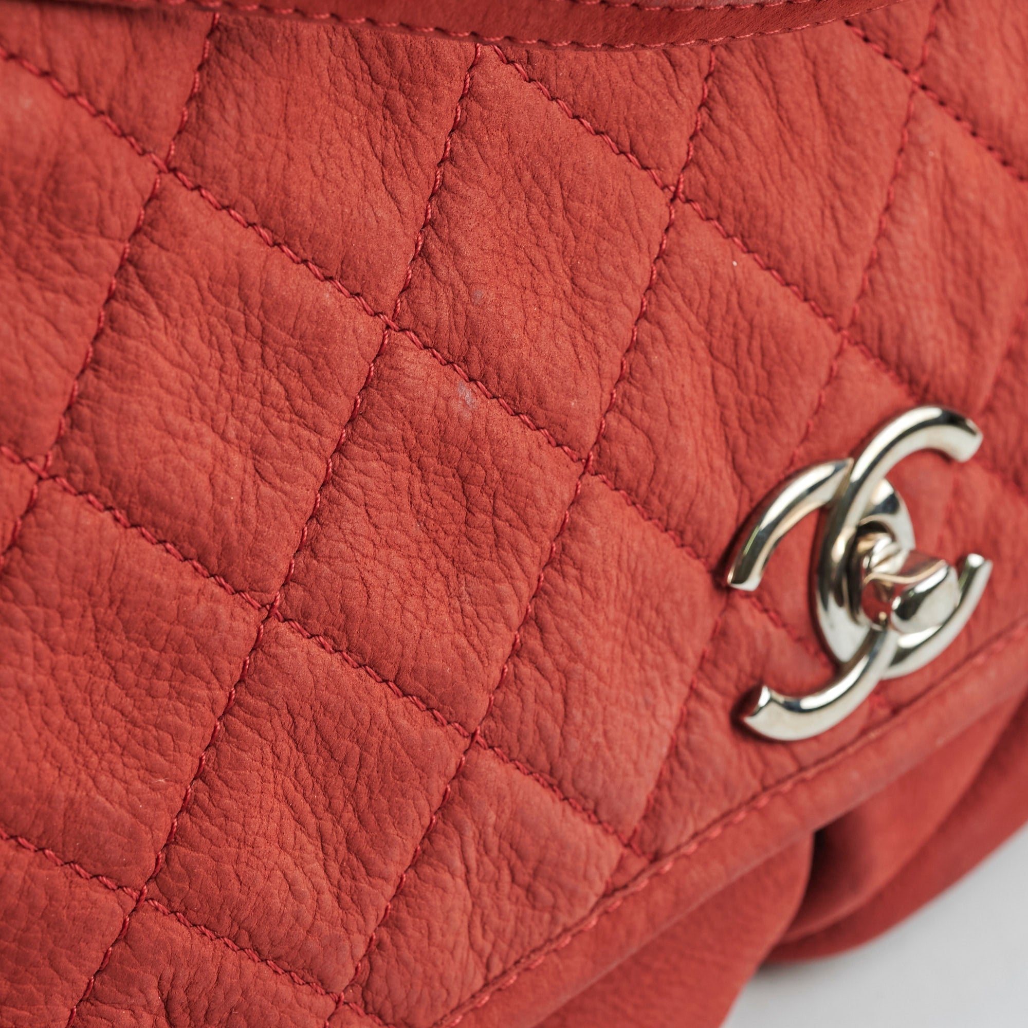 Chanel Red Leather Shoulder Bag for Women - Luxury Designer Handbag for Parties, Dating & Everyday Use