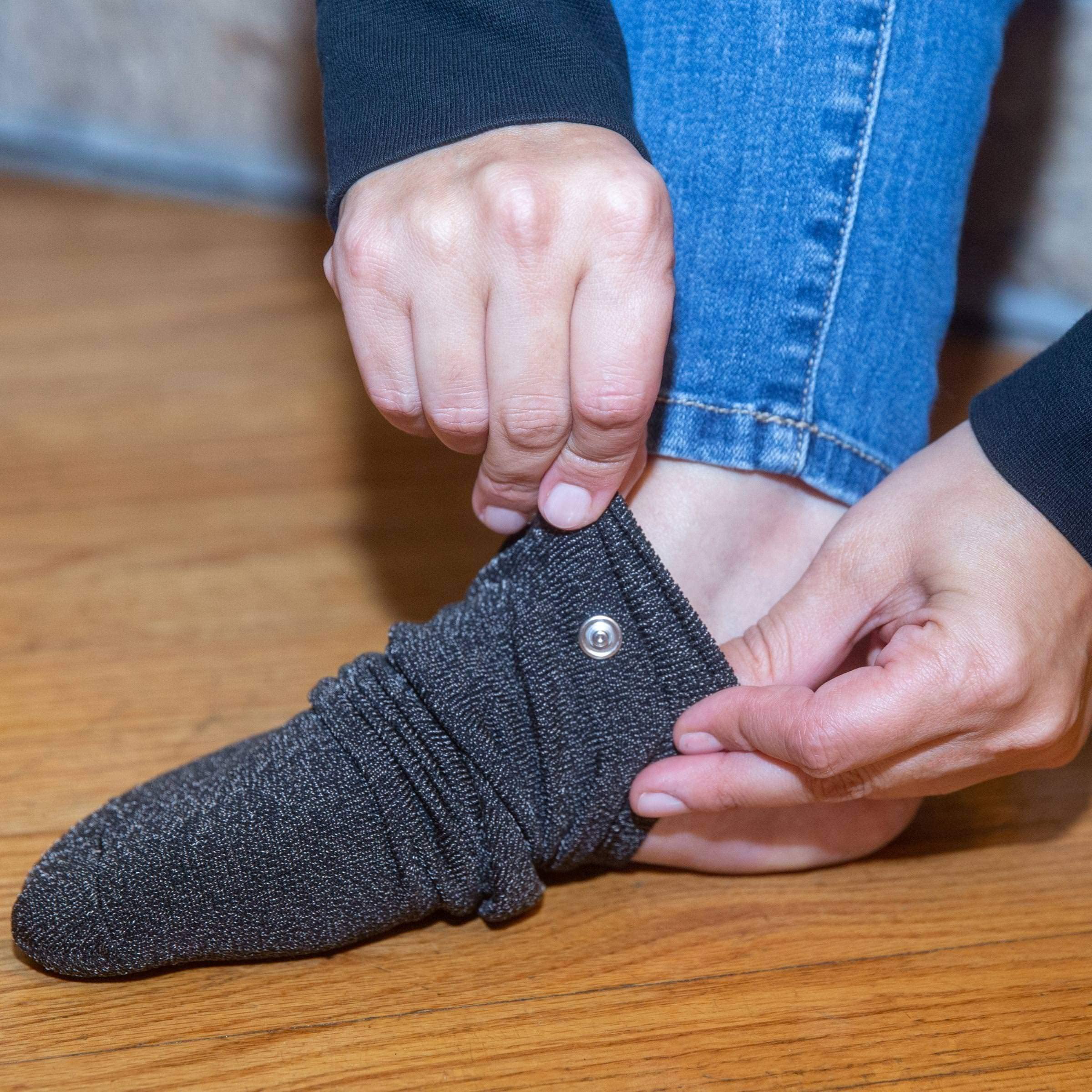 OKOHEY Grounding Socks with 30% Pure Silver Fiber - Conductive Earthing Quarter Socks for Men & Women - Improve Sleep & Reduce Stress - Perfect for Yoga, Meditation & Home Relaxation