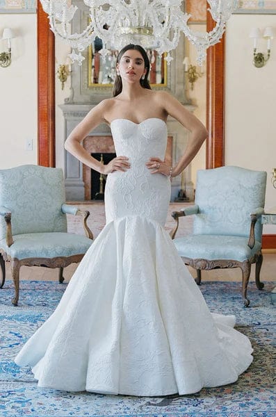 Anne Barge Azzura Wedding Dress - Size 10 | Elegant Bridal Gown for Church Ceremony & Formal Reception