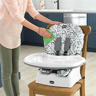 Chicco Portable Snack Booster Seat for Toddlers - Adjustable High Chair for Dining & Travel - Perfect for Home, Restaurants, and Road Trips
