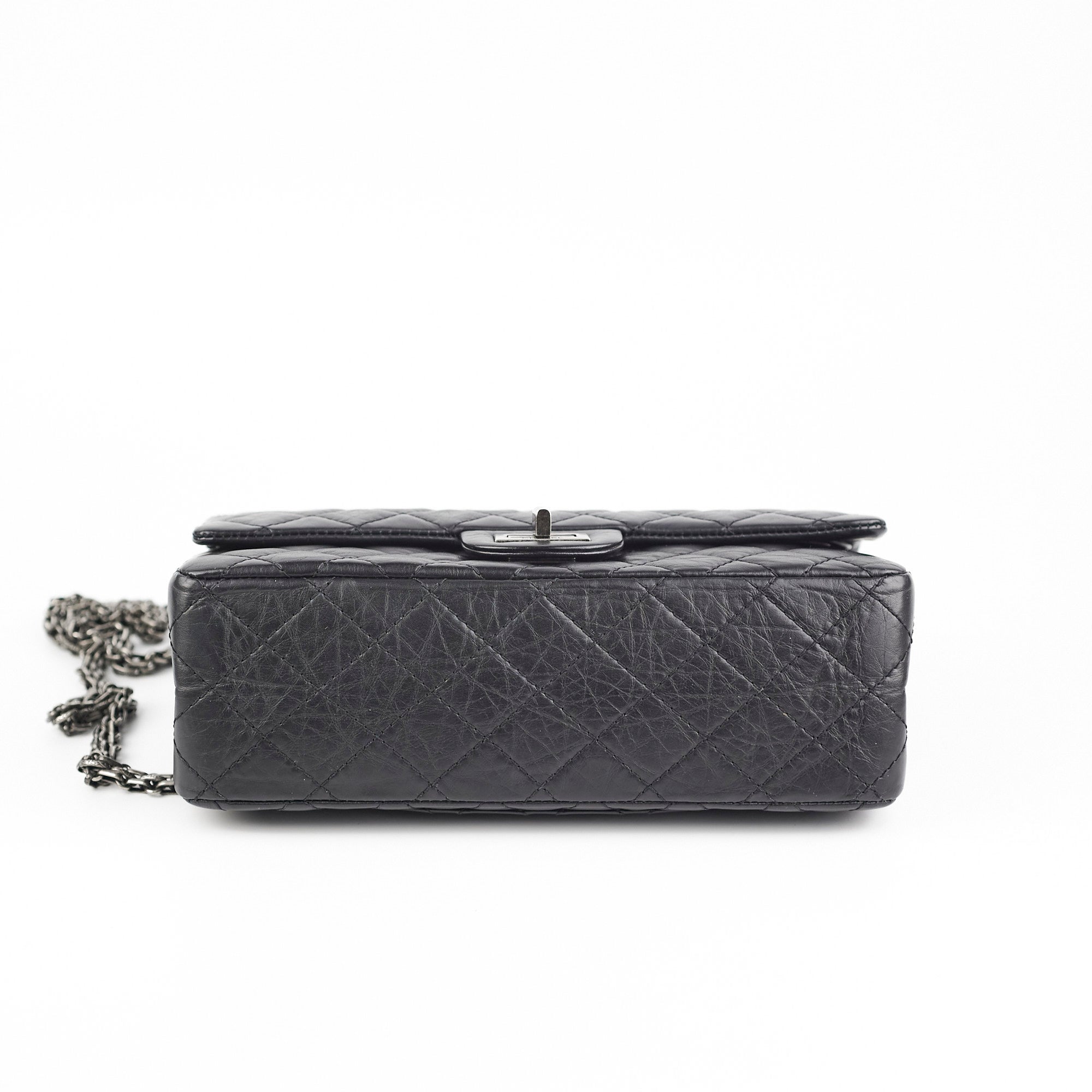 Authentic Chanel Reissue 225 Black Calfskin Leather Flap Bag - Luxury Handbag for Women, Perfect for Evening Events & Special Occasions