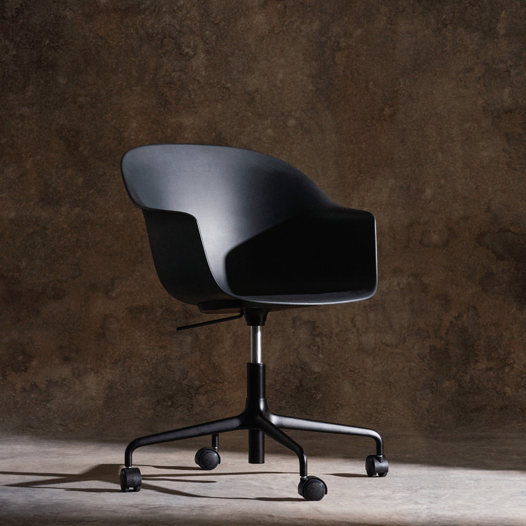 Ergonomic Bat Meeting Chair with 4-Star Base & Smooth-Rolling Casters - Height Adjustable Office Chair for Conference Rooms & Home Workspaces