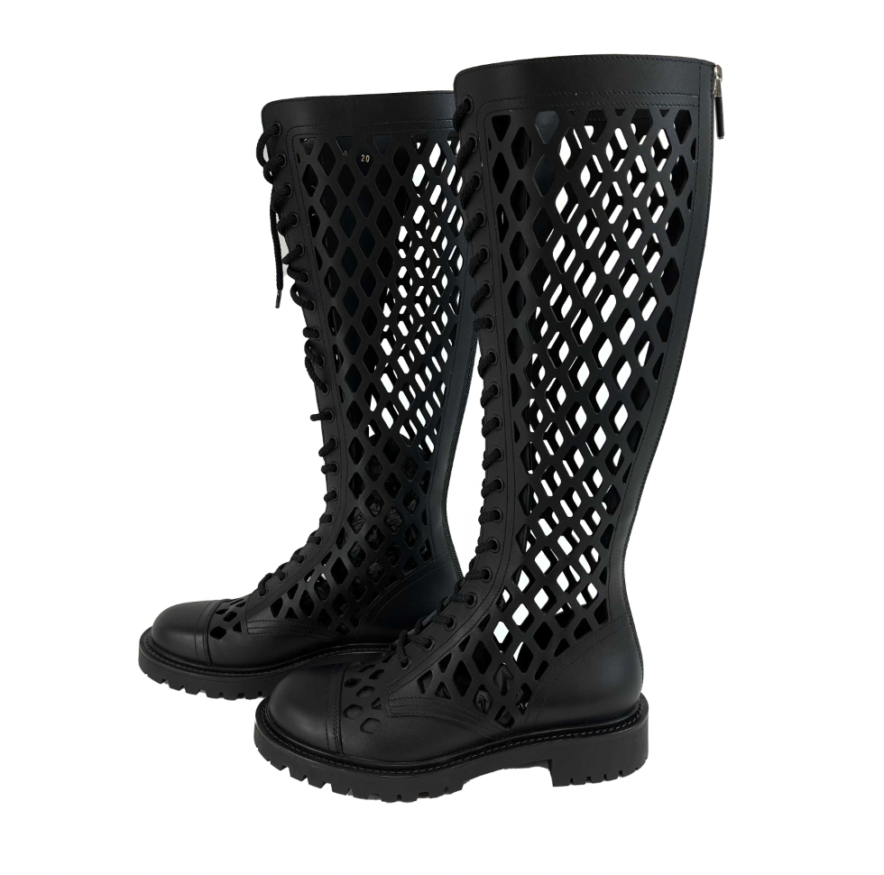 Christian Dior D Trap Black Matte Calfskin High Boots Women's Size 35.5 (US 5.5) - Brand New Luxury Fashion Boots for Evening Parties & Winter Outfits