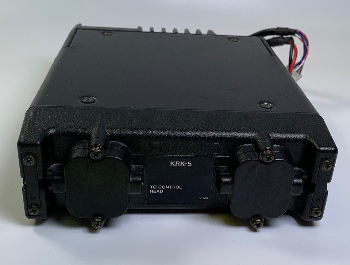 Kenwood TK-890 KRK-5 UHF Mobile Radio Single Control Head Mount - Professional Two-Way Communication for Trucking, Construction & Emergency Services