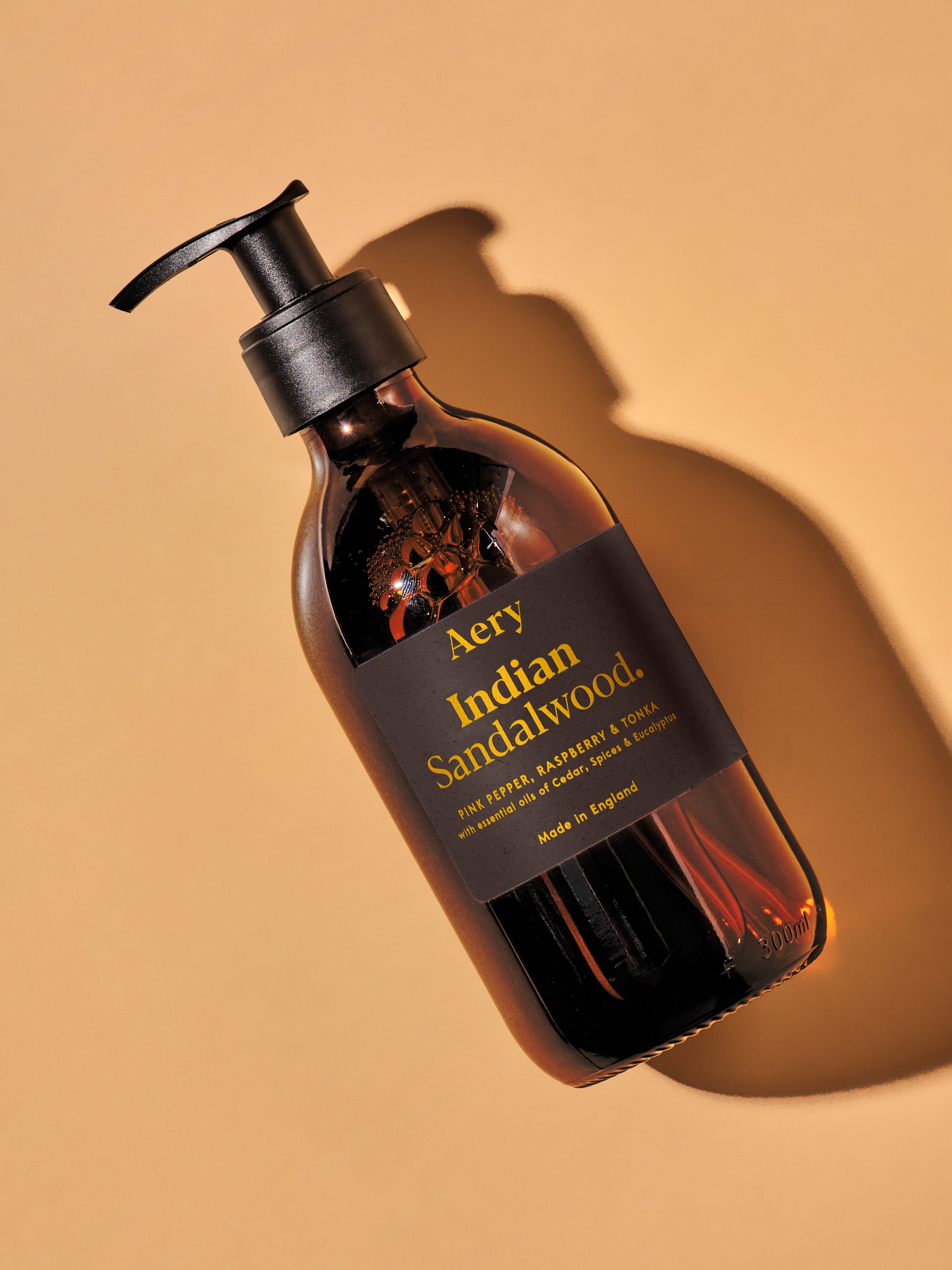 Aery Fernweh Hand Wash - Indian Sandalwood Scented Soap for Dry Skin | Moisturizing & Luxurious Bathroom Essential for Home & Spa Relaxation