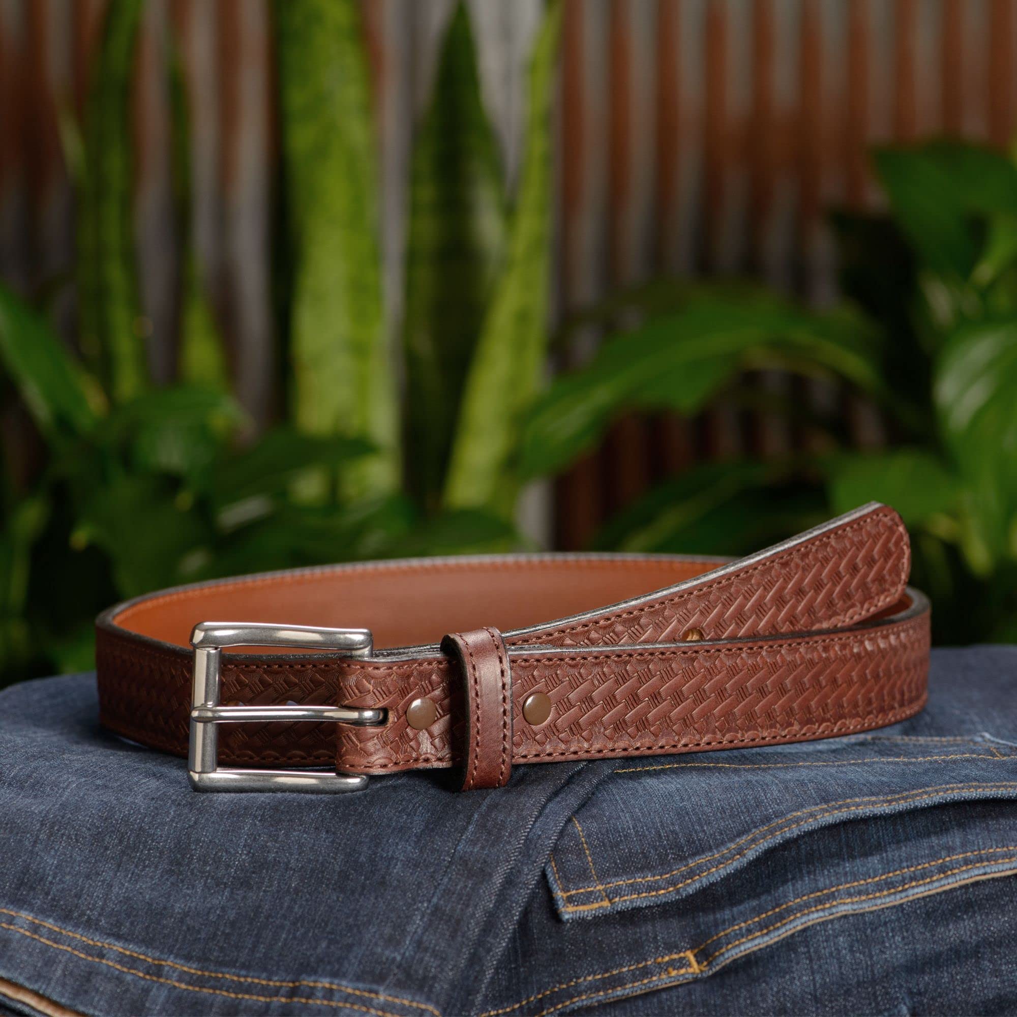 Premium Bullhide Leather Belt for Men - 1.5