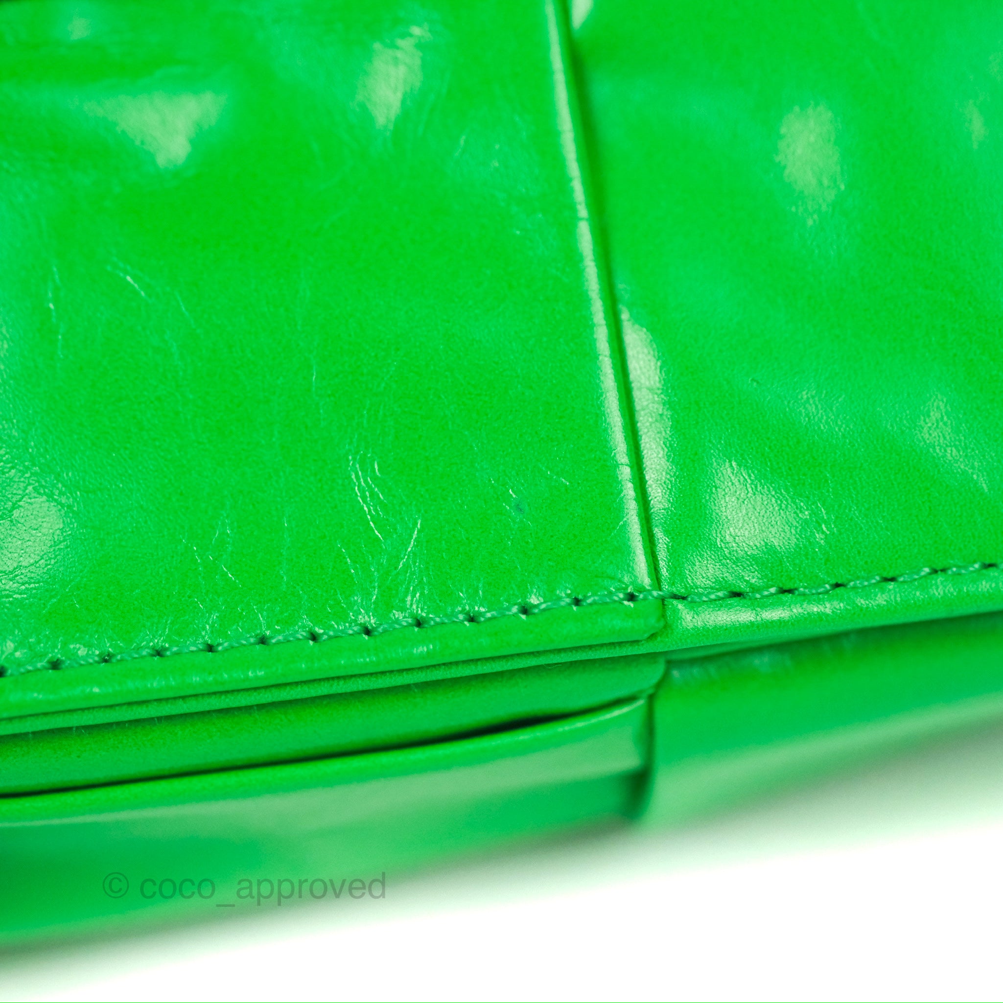 Bottega Veneta Mini Cassette Belt Bag - Parakeet Green Intreccio Leather Crossbody Bag for Women | Perfect for Everyday Use, Travel & Night Out