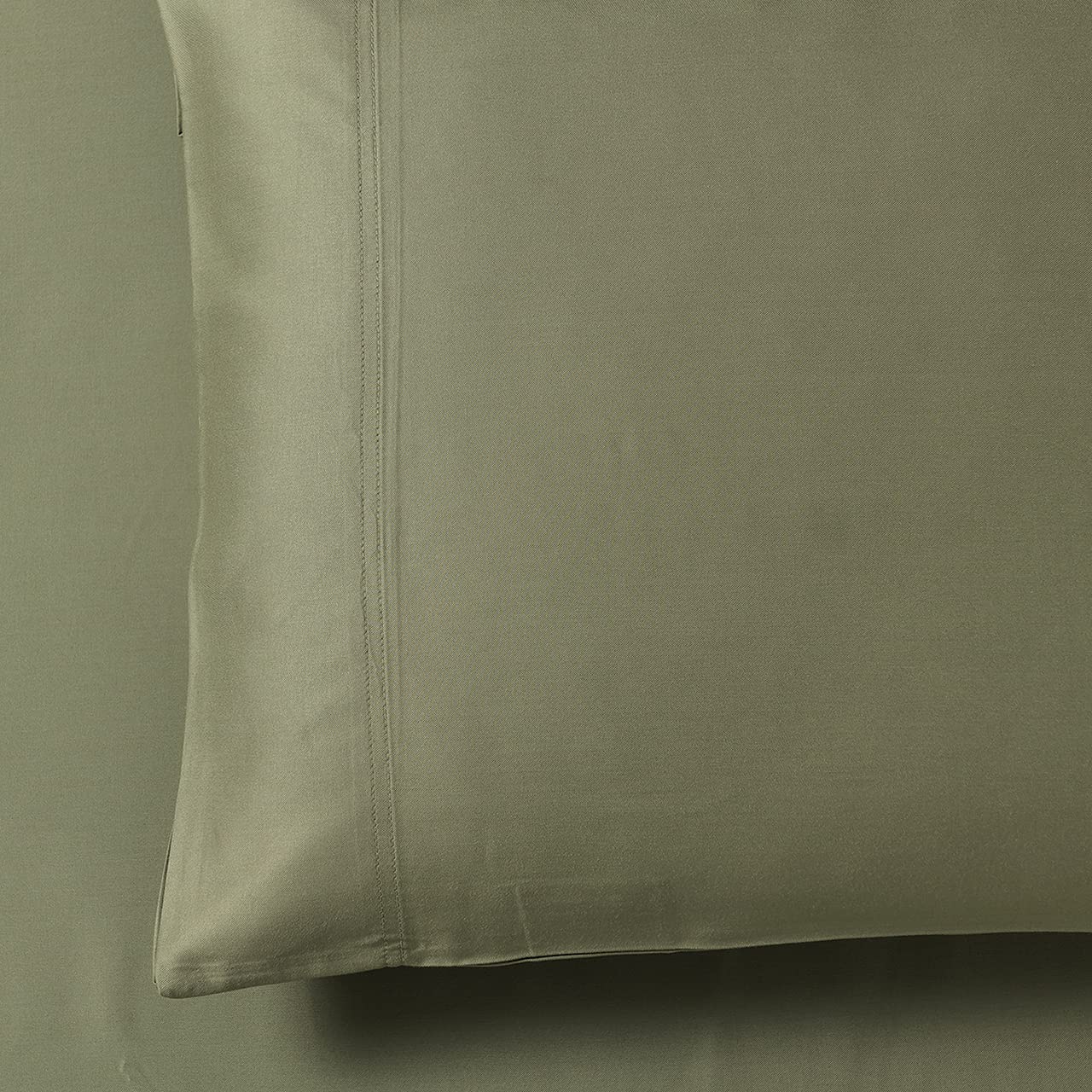 Royal Hotel Luxury Bamboo Viscose Pillowcases Set - 600 Thread Count, Silky Soft & Breathable - 2PC Standard Size (20x26 inches) Sage Green - Perfect for Home, Hotel, or Spa Use