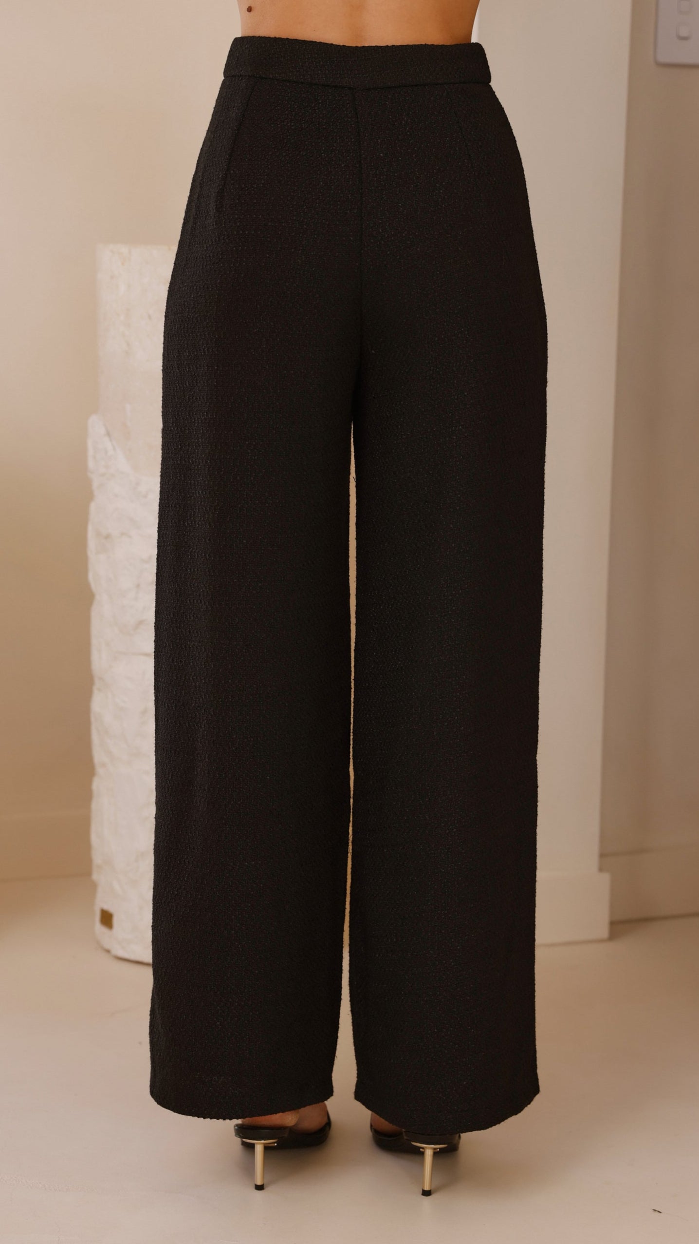 Stylish Karrina Tweed Button-Up Vest and Pants Set for Women - Elegant Black Outfit for Office, Party & Formal Events