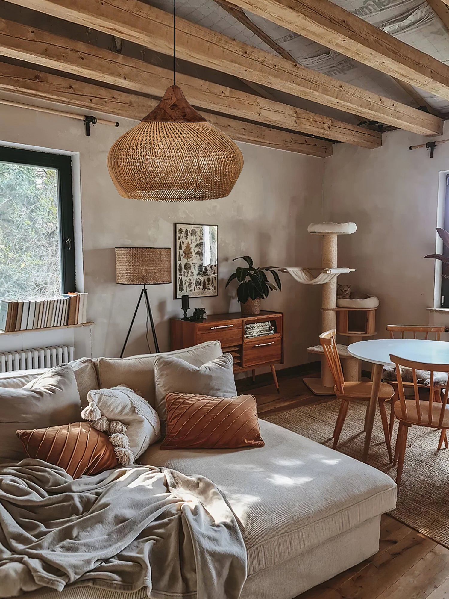 Handwoven Rattan Pendant Light - Natural Boho Ceiling Lamp for Living Room, Bedroom, or Patio Decor