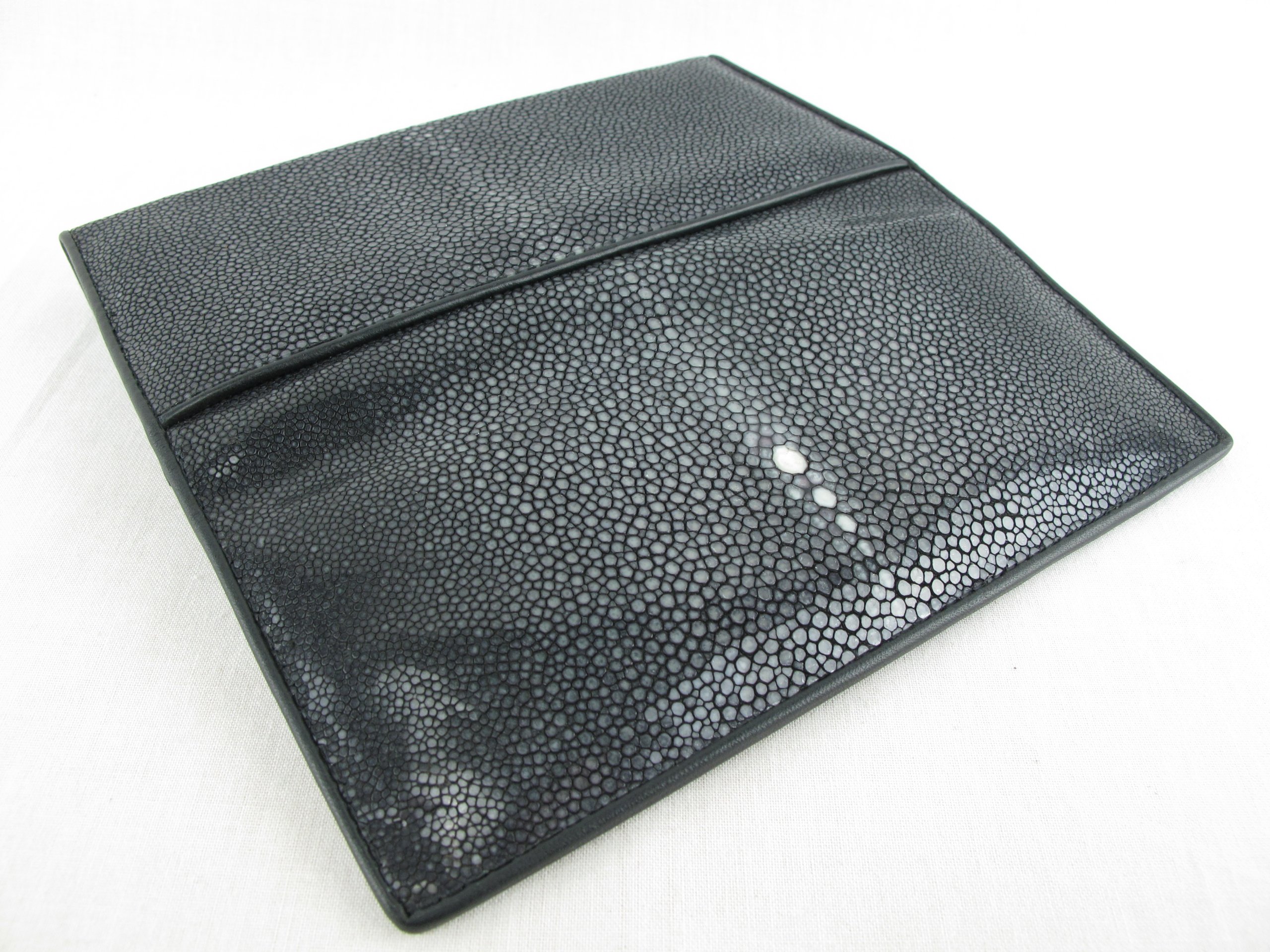 Authentic Stingray Leather Women's Clutch Wallet - Stylish Handbag for Evening Parties, Weddings & Special Occasions