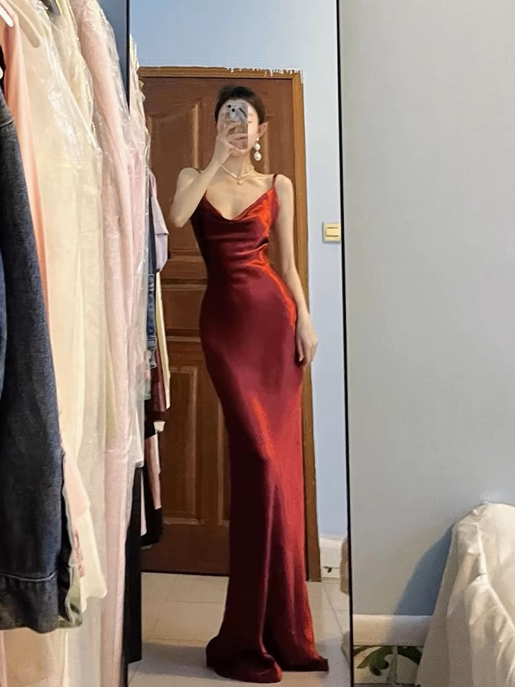 Elegant Burgundy Sheath Long Prom Dress for Women - Formal Evening Gown J3666 | Perfect for Homecoming, Ball Gowns, Black Tie Events & Special Occasions