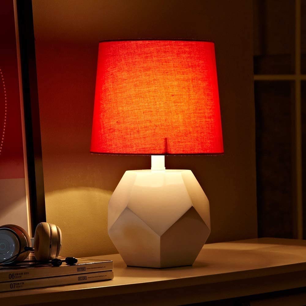 Modern Minimalist Decorative Table Lamp - Creative Bedside Desk Light with Geometric Resin Design for Bedroom, Study & Kids Room - Perfect for Reading, Working & Nightstand Lighting