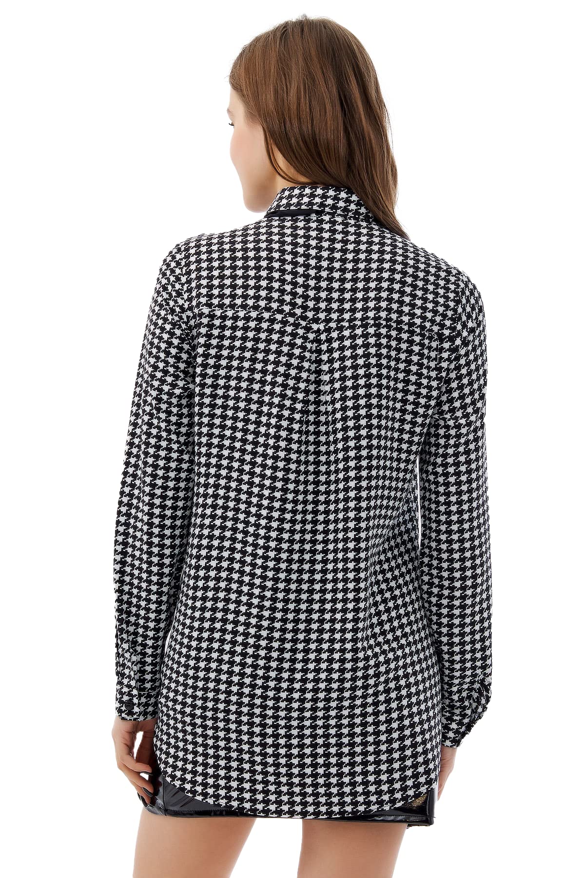 Stylish Women's Long Sleeve Button Down Blouses - Dressy & Casual Tops for Work, Office & Everyday Wear | Fashionable Button-Up Shirts for Women