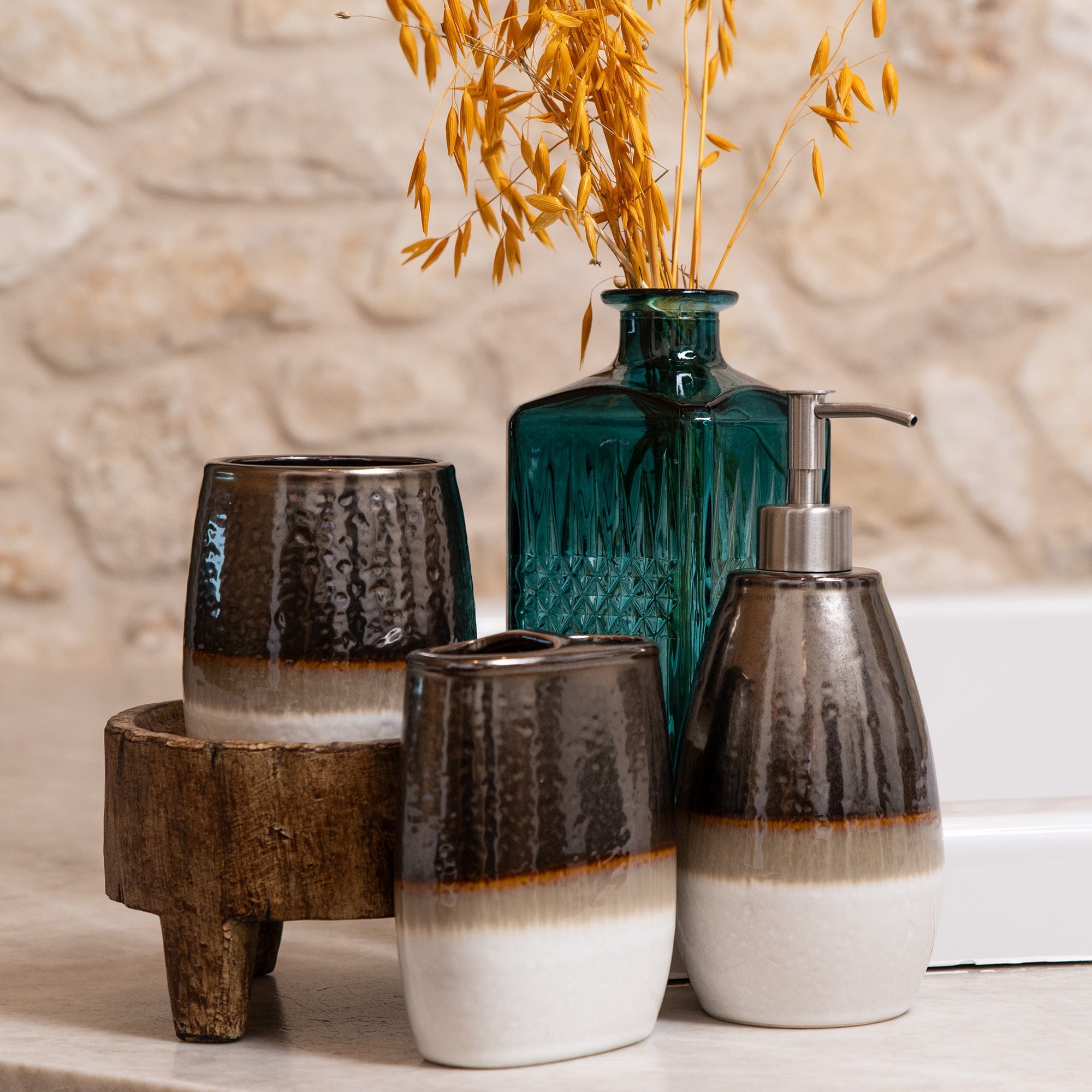 Elegant Gilded Stoneware 3-Piece Bathroom Set - Countertop Organizer for Soap Dispenser, Toothbrush Holder & Tumbler | Perfect for Modern Bathrooms, Guest Suites & Spa Decor