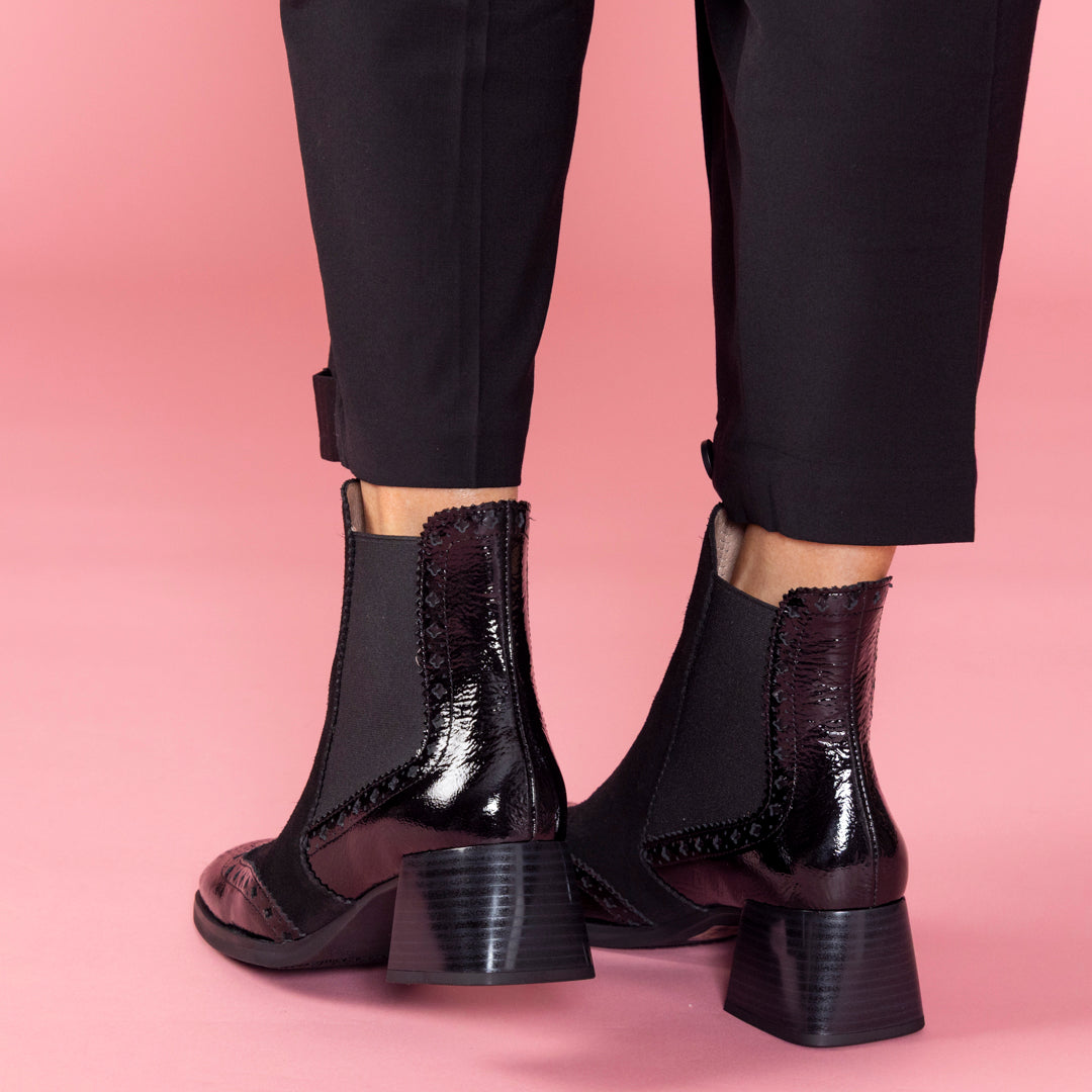 243588 HISPANITAS Women's Comfortable Casual Shoes - Perfect for Work, Walking & Everyday Wear