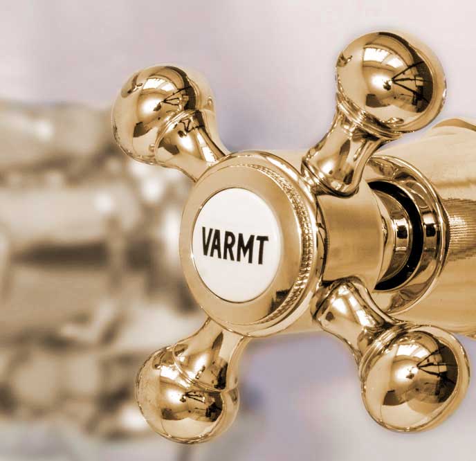 Kensington Wall Mounted Kitchen Faucet in Brass - Perfect for Modern and Traditional Home Decor, Bathroom & Kitchen Sink Installation