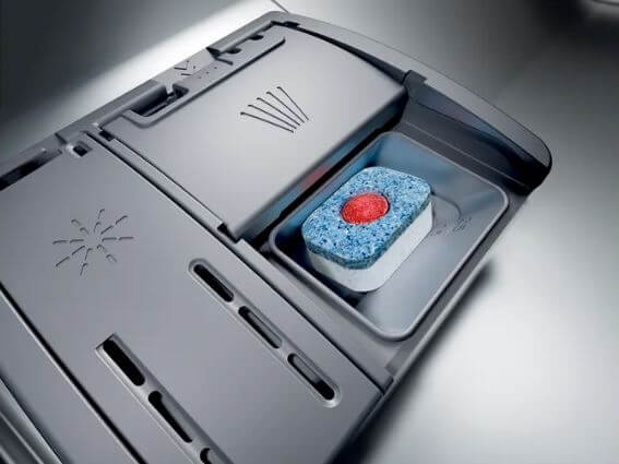 Bosch SKS62E32EU 4 Freestanding Compact Dishwasher - 55 cm White - Perfect for Small Kitchens, Apartments & RVs