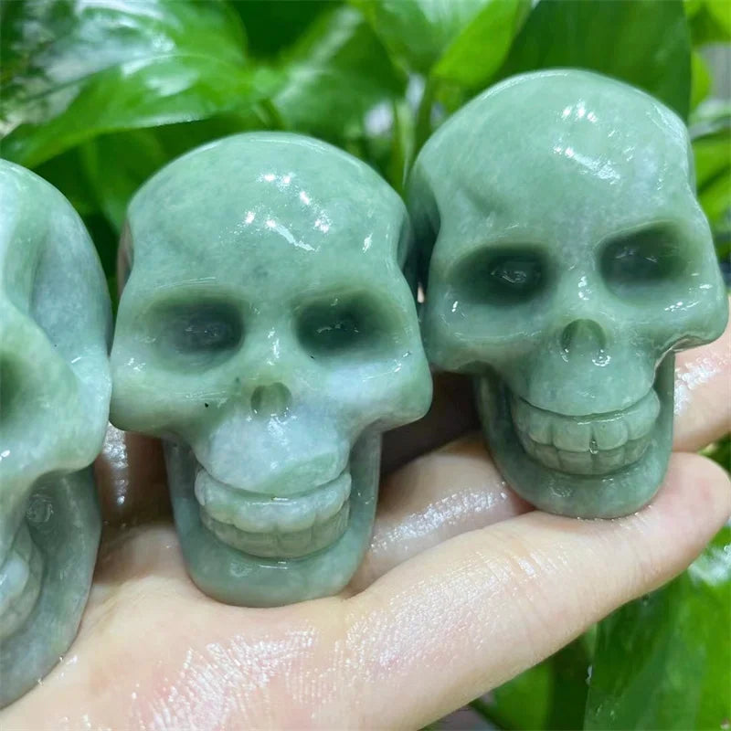 Natural Green Aventurine Skull Figurine - Handcrafted Healing Crystal Carving for Halloween Gifts & Home Decor (2 Inch, 1 Piece) - Perfect for Meditation, Spiritual Healing & Gothic Home Decor