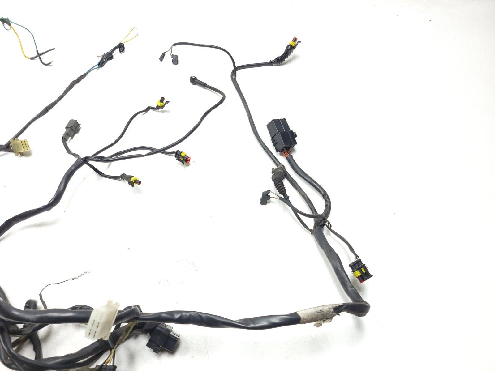 Original Ducati Monster M600 620 Main Wire Harness OEM - Replacement Electrical Wiring for Motorcycle Repair & Maintenance - Perfect for DIY Enthusiasts & Professional Mechanics