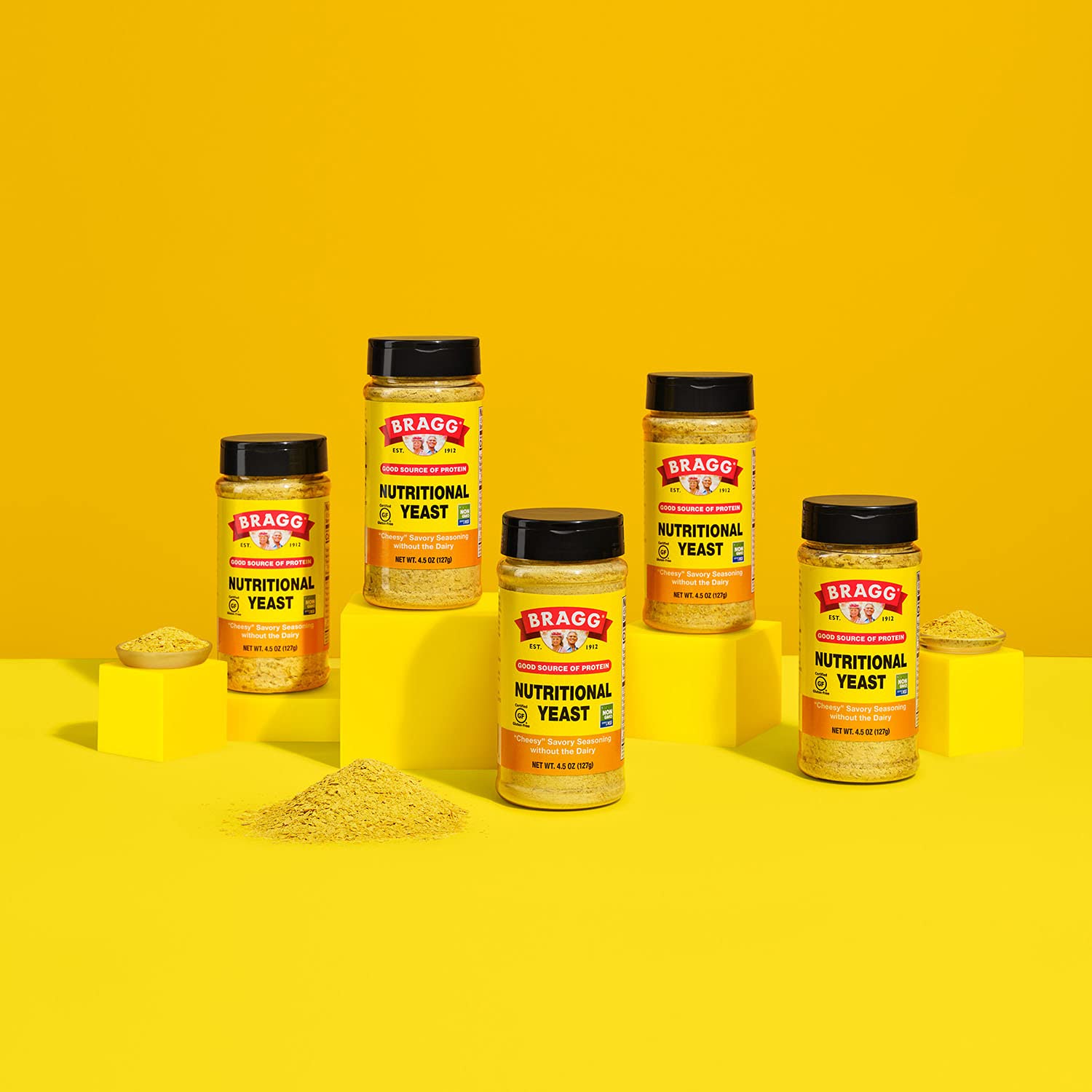 Bragg Nutritional Yeast Seasoning Flakes - Vegan, Gluten-Free, Non-GMO Cheese Alternative - Rich in Protein & B Vitamins - Perfect for Popcorn, Pasta & Salad - 4.5oz (4-Pack)
