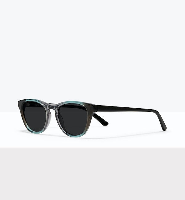 Trendy Selfie Sunglasses with Built-in Camera - HD Video & Photo Capture for Outdoor Adventures, Travel, and Social Media