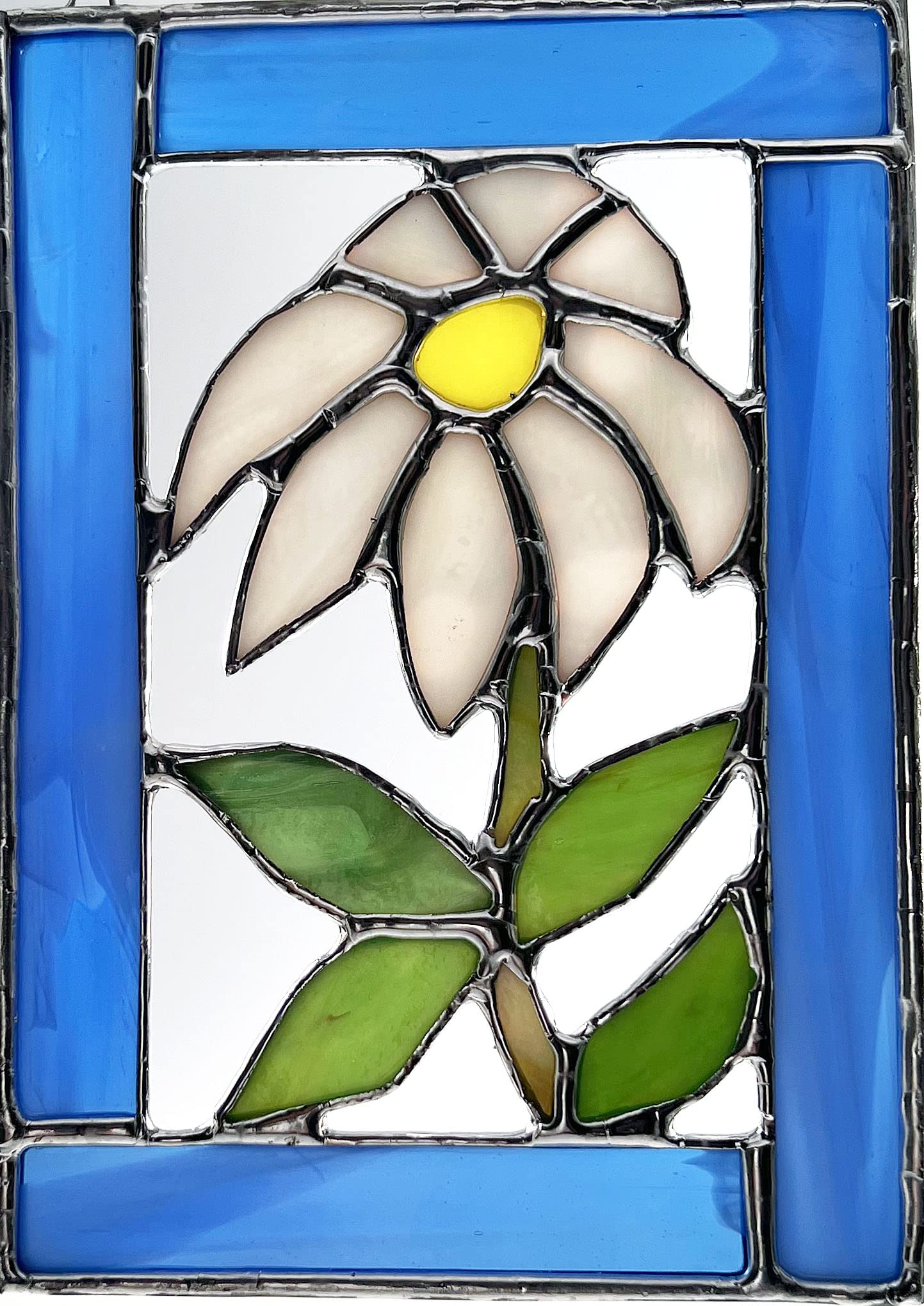 White Stained Glass Daisy with Bright Yellow Center - Handmade Floral Window Decor for Home, Church & Wedding - Perfect for Sunroom, Kitchen & Gift Giving