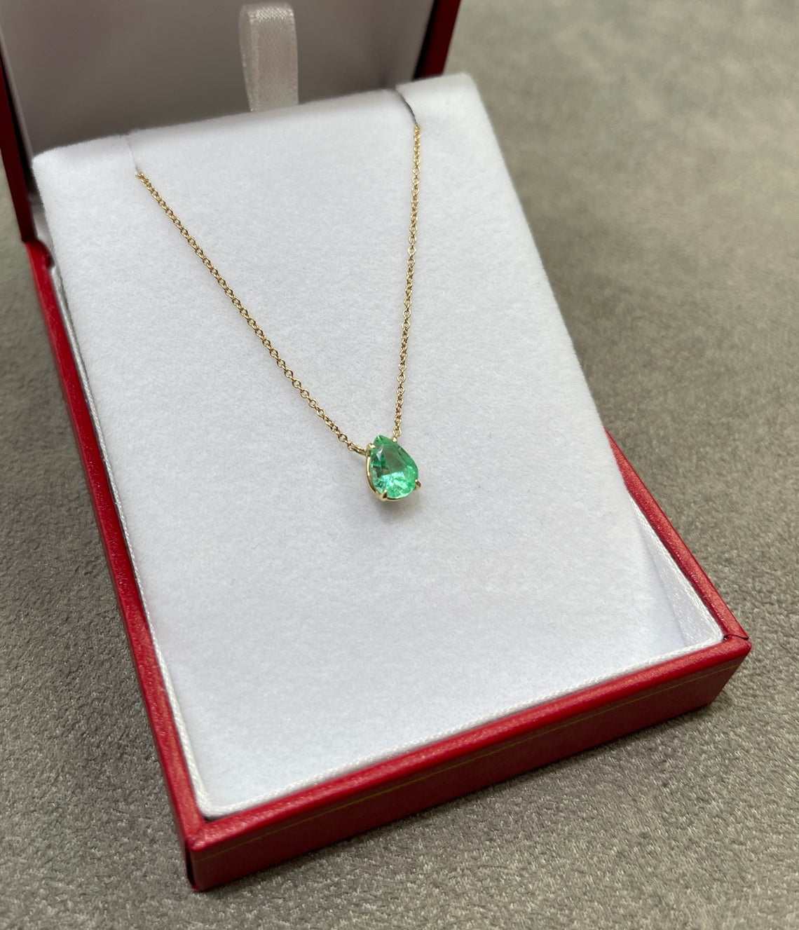 1.07 Carat Genuine Colombian Emerald Pear Solitaire Necklace in 14K Gold - Perfect for Weddings, Anniversaries & Special Occasions
