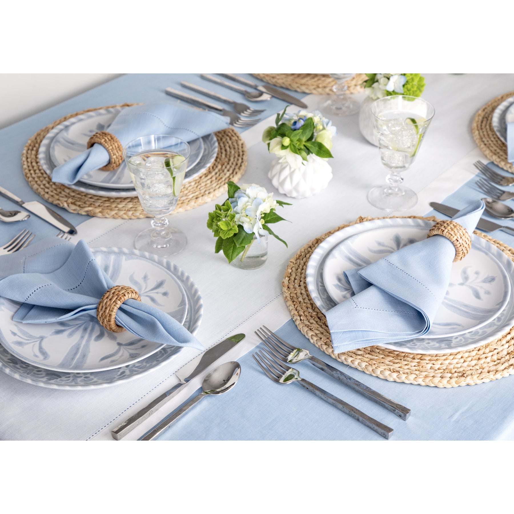 Elegant Classic Hemstitch Table Runner - Premium Linen Dining Decor for Weddings, Parties & Home Decor