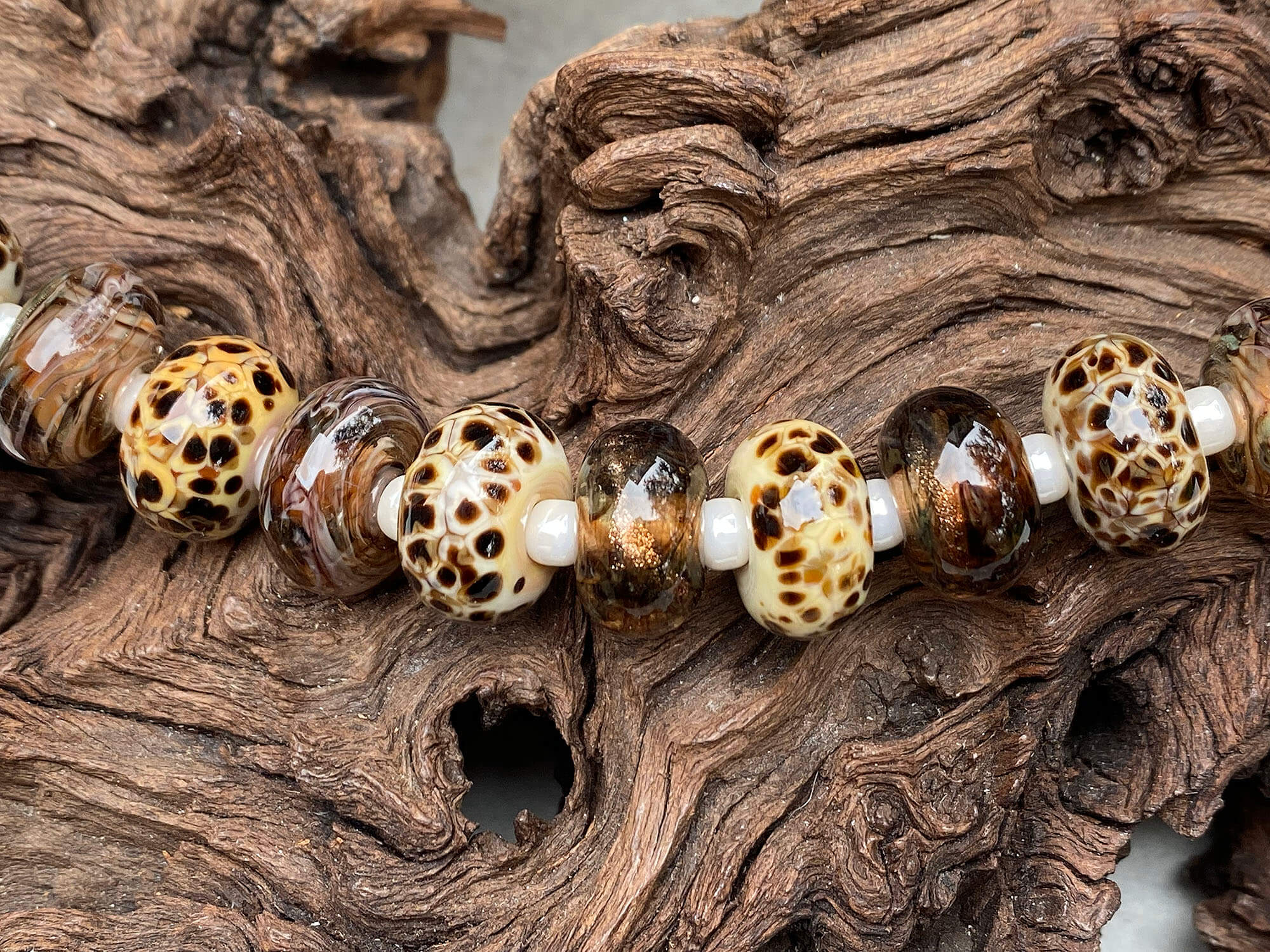 19pcs Leopard Brown Swirls Lampwork Glass Beads for Jewelry Making - DIY Bracelets, Necklaces & Craft Projects