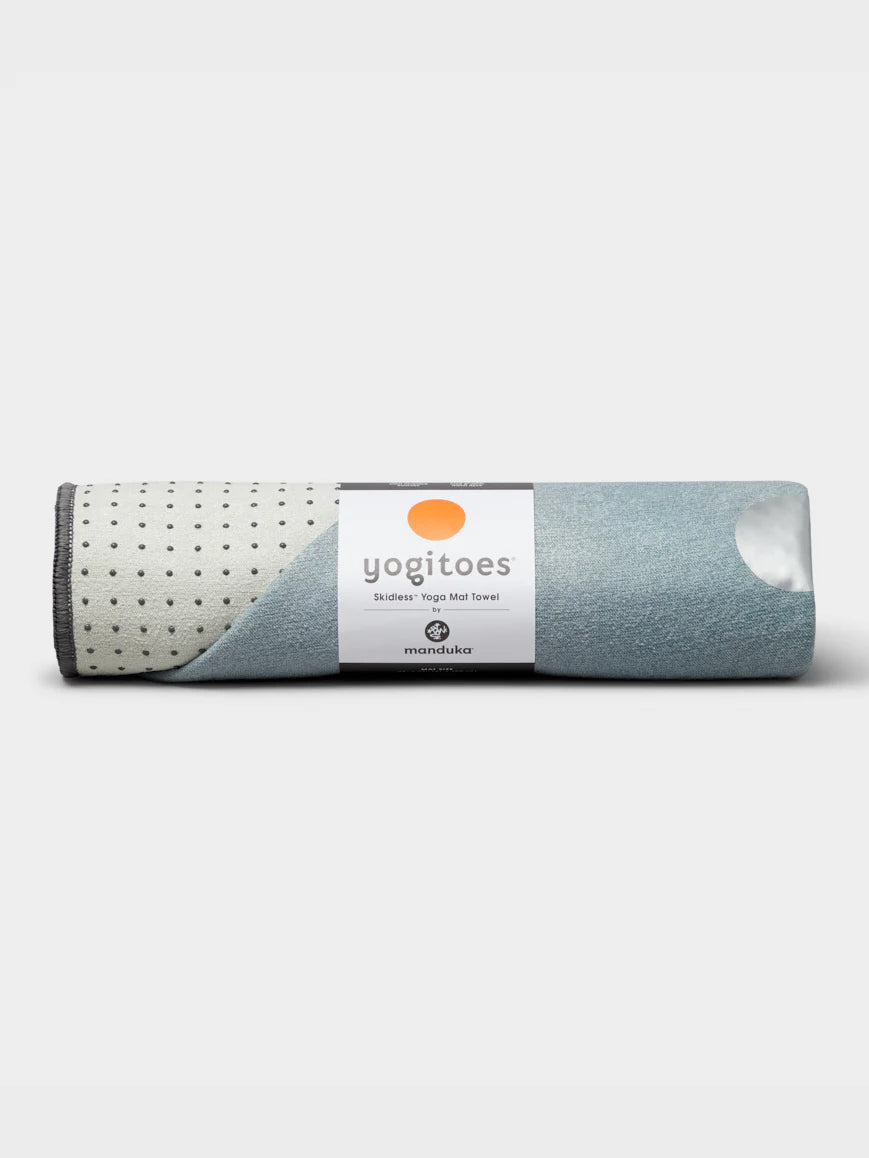 Manduka Yogitoes Yoga Mat Towel Aurora 2.0 - Non-Slip, Absorbent Yoga Towel for Hot Yoga, Pilates & Home Workouts - Perfect for Studios & Travel