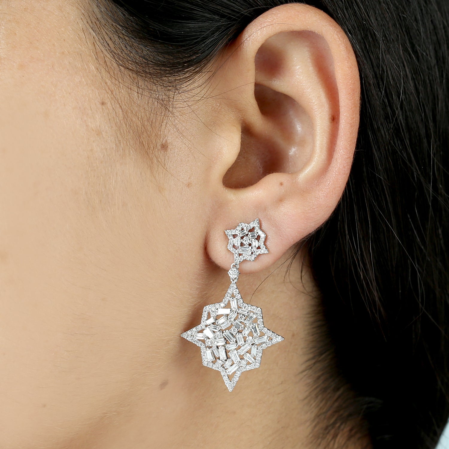 18K White Gold Baguette Diamond Star Dangle Earrings for Women - Perfect for Weddings, Parties & Special Occasions