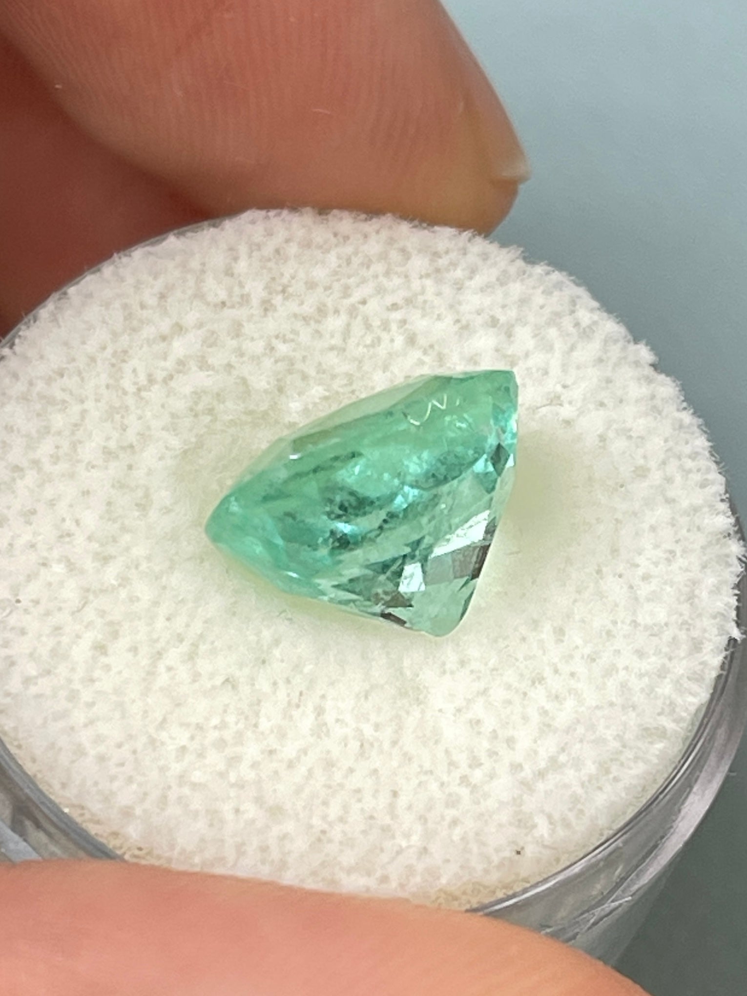 5.38 Carat 11.5x10mm Seafoam Green Natural Loose Colombian Emerald Cushion Cut Gemstone for Jewelry Making, Engagement Rings & Collector's Items