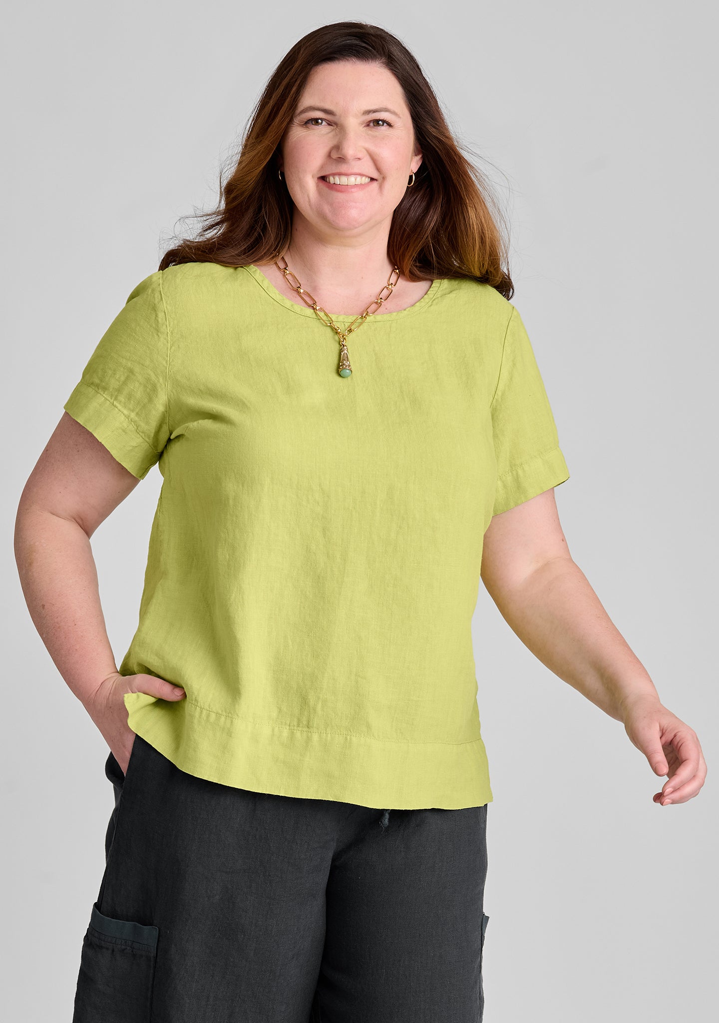 Roadie Tee - Premium Linen T-Shirt for Men & Women | Breathable & Comfortable Casual Wear | Perfect for Travel, Summer Outfits, and Everyday Style