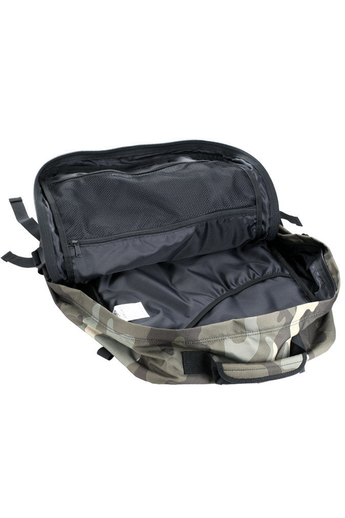 CabinZero Classic 44L Travel Backpack - Lightweight Carry-On Luggage for Men & Women | Perfect for Airplane, Weekend Trips & Outdoor Adventures