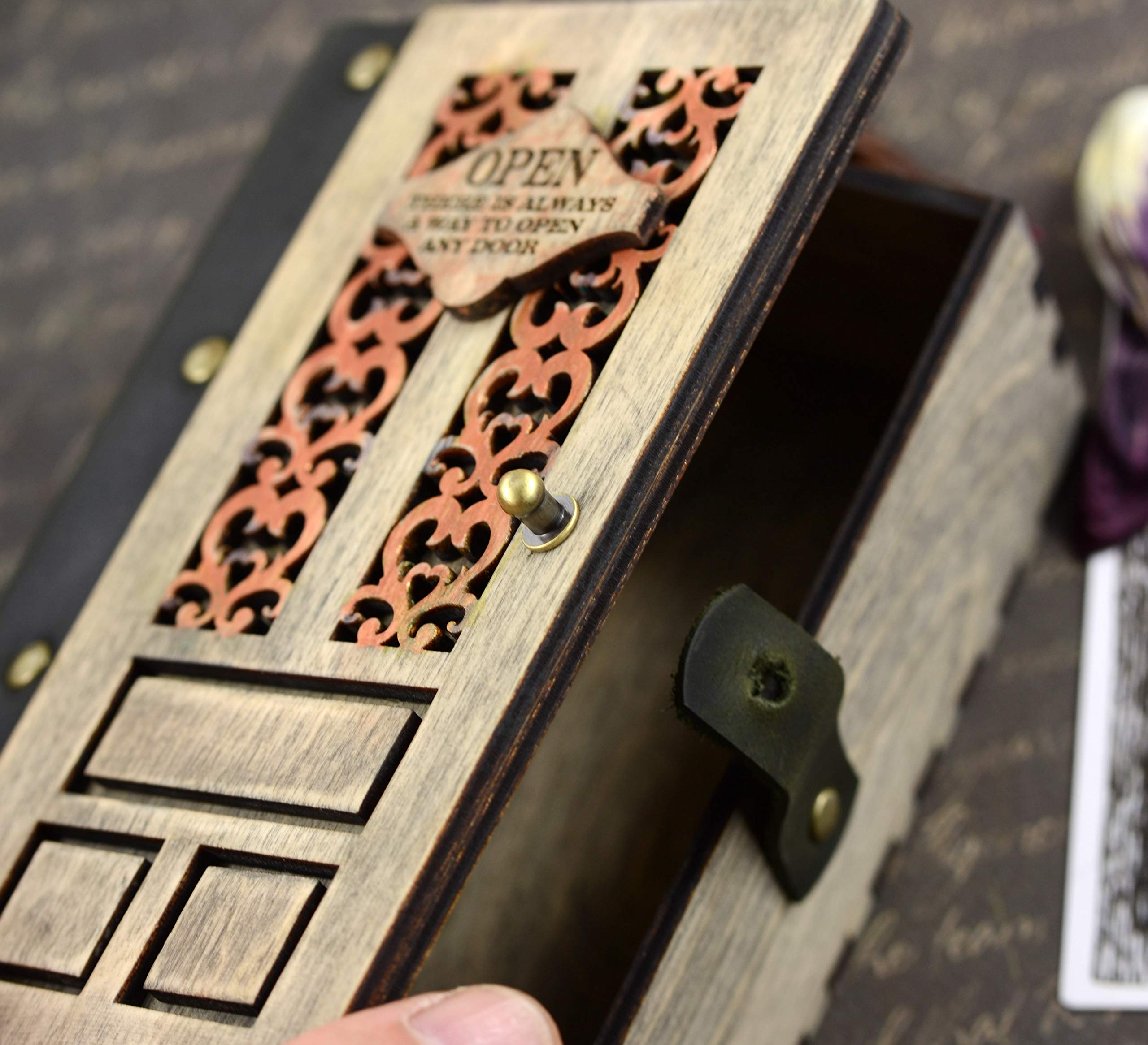 Laser Engraved Wooden Tarot Box - Gift for Tarot Readers & Spiritual Use