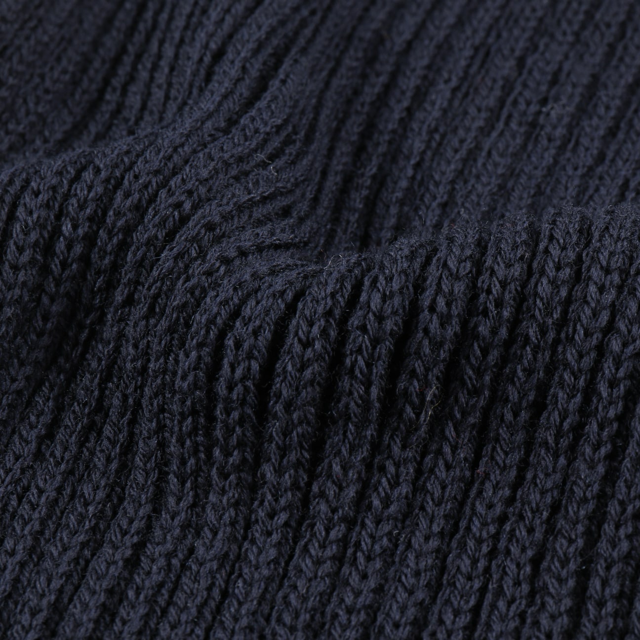 Lierys Premium Merino Wool Rib Scarf - Soft & Warm Winter Accessory for Men & Women - Perfect for Cold Weather, Outdoor Activities & Fashion Styling