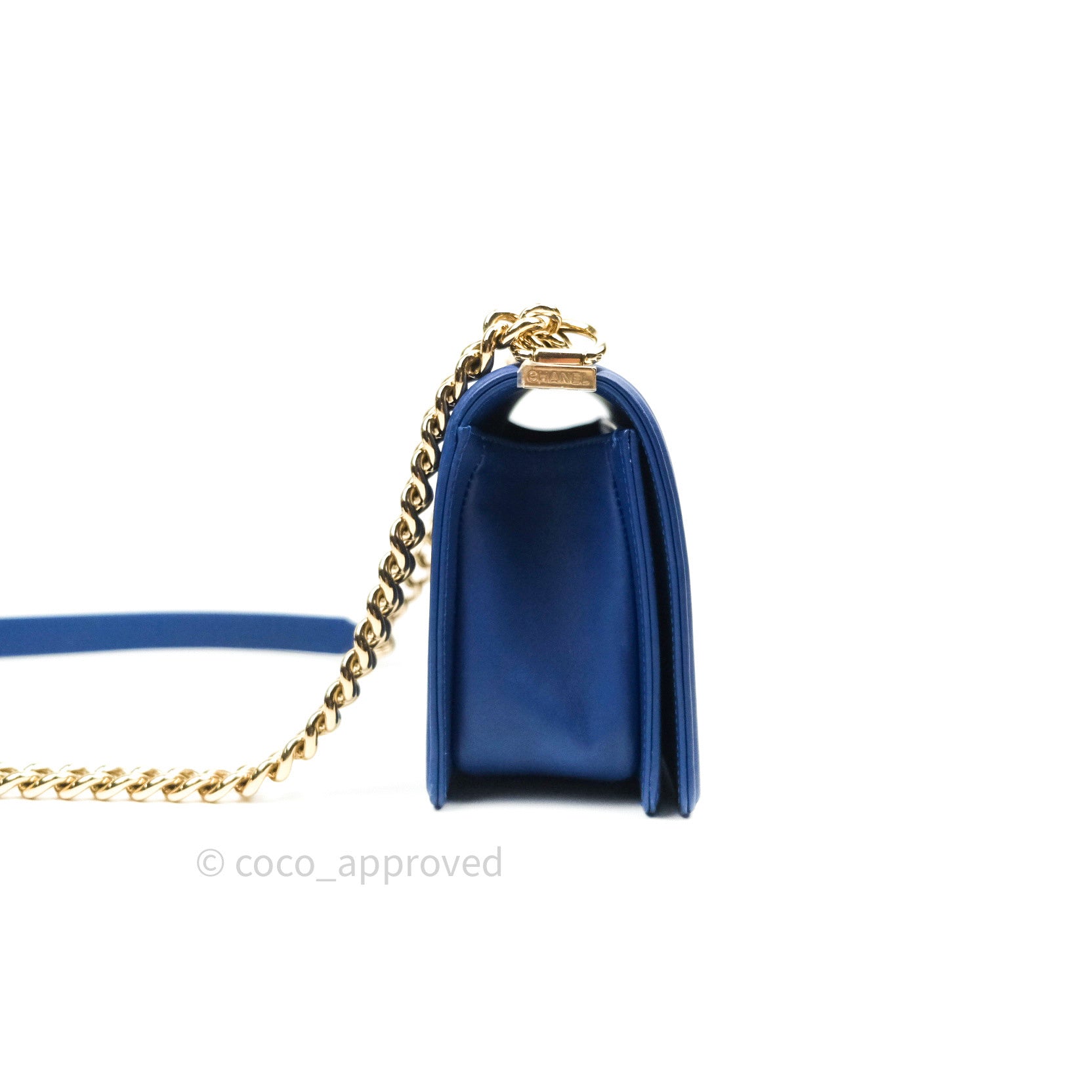 Chanel Boy Medium Handbag in Navy Calfskin Leather with Shiny Gold Hardware - Luxury Crossbody Bag for Women, Perfect for Parties & Evening Events