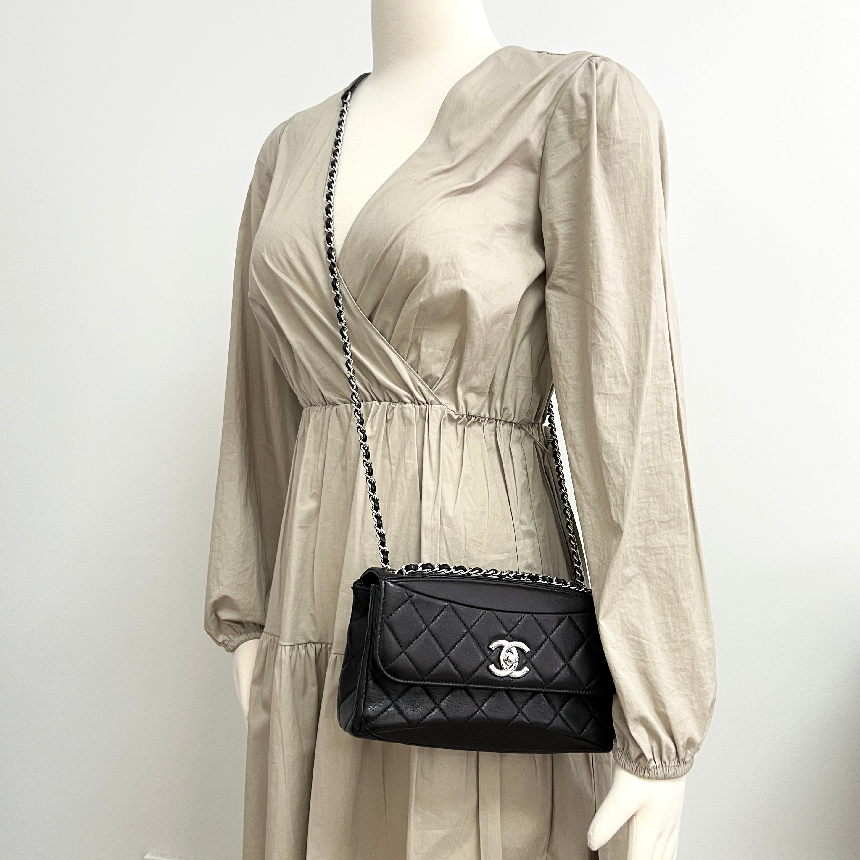 Chanel Seasonal Flap Bag Black Lambskin Leather 22 Series - Luxury Designer Handbag for Women, Perfect for Parties & Evening Events
