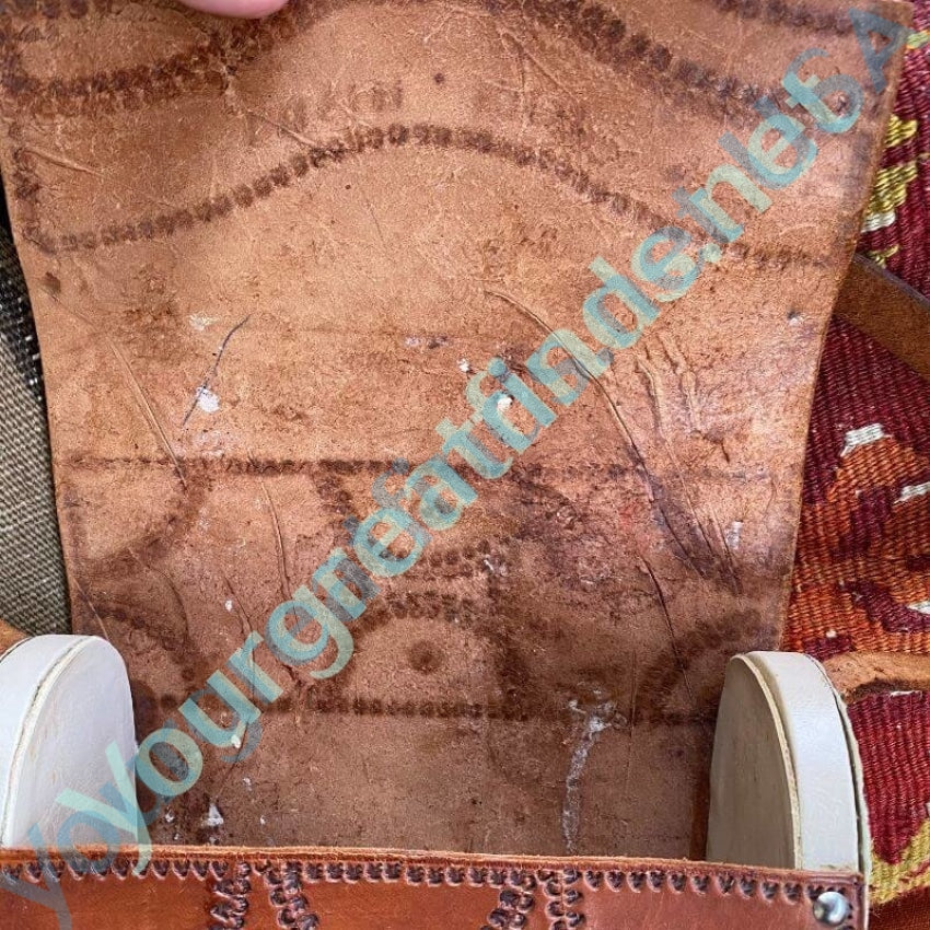 Vintage Costa Rica Leather and Wood Turn Lock Handbag - Stylish Crossbody Purse for Women, Boho Chic Travel Bag for Everyday Use & Weekend Getaways