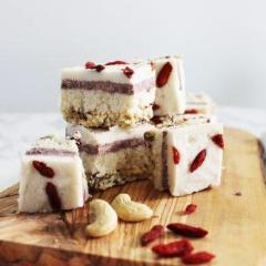 Delicious Cranberry Coconut Freezer Bars - Healthy Homemade Frozen Treats for Summer Snacks & Desserts | Perfect for Parties, Picnics & Beach Days