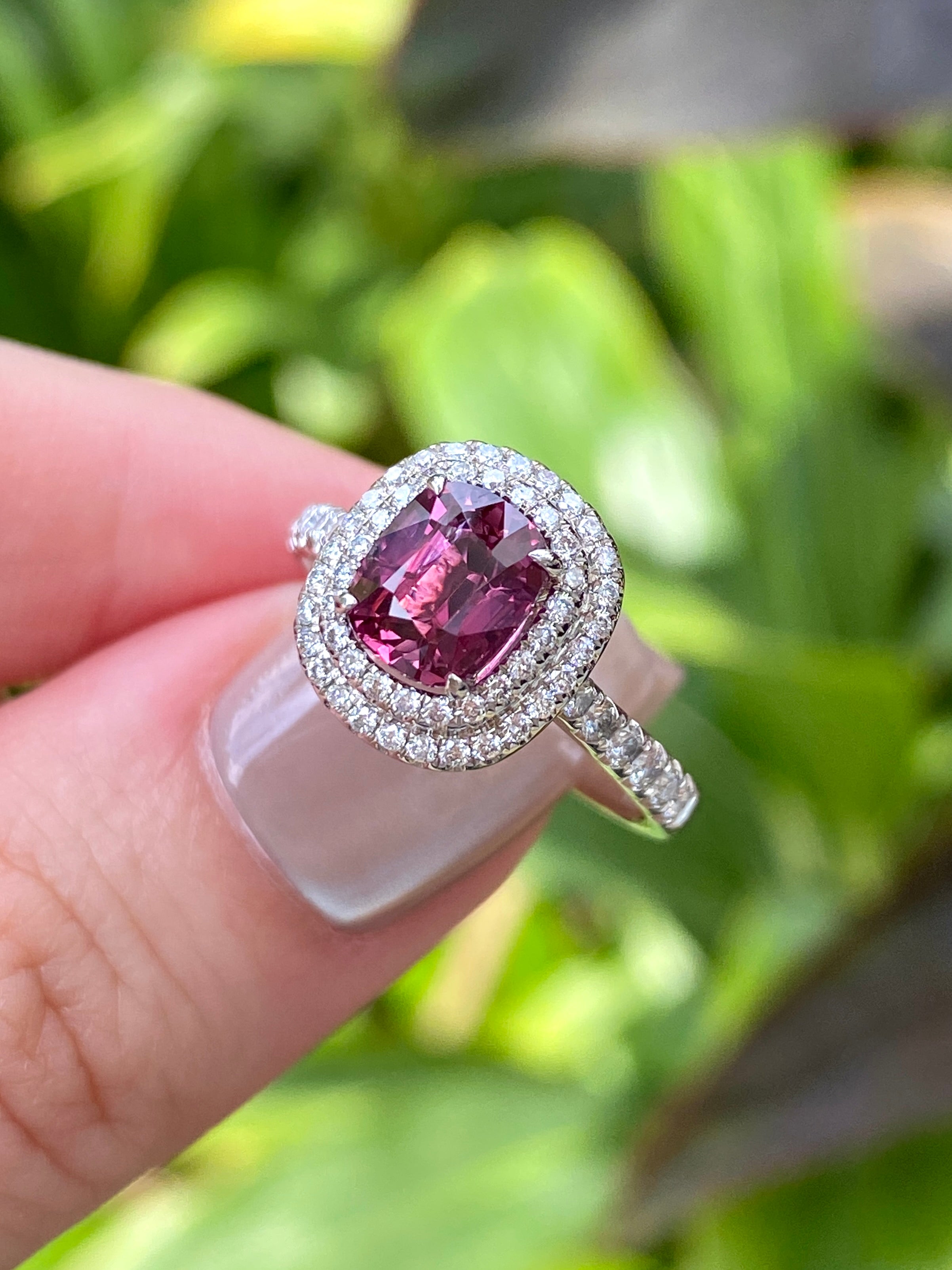 Natural Purplish Pink Sapphire Ring - 1.74ct Genuine Gemstone Jewelry for Women, Elegant Engagement & Wedding Gift, Perfect for Anniversaries & Special Occasions