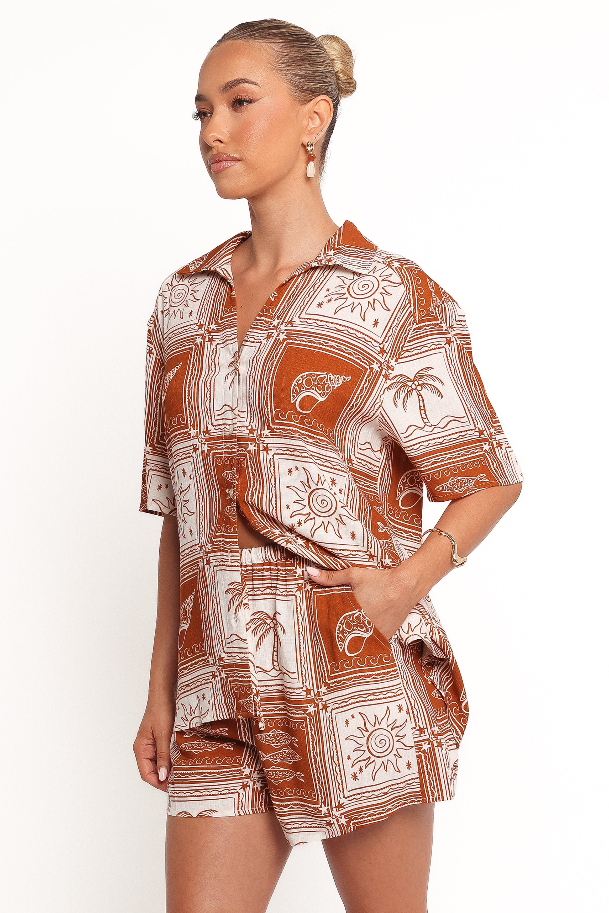 Cleo Shorts with Kohana Print - Stylish & Comfortable Women's Casual Shorts for Summer, Yoga, and Beach Wear