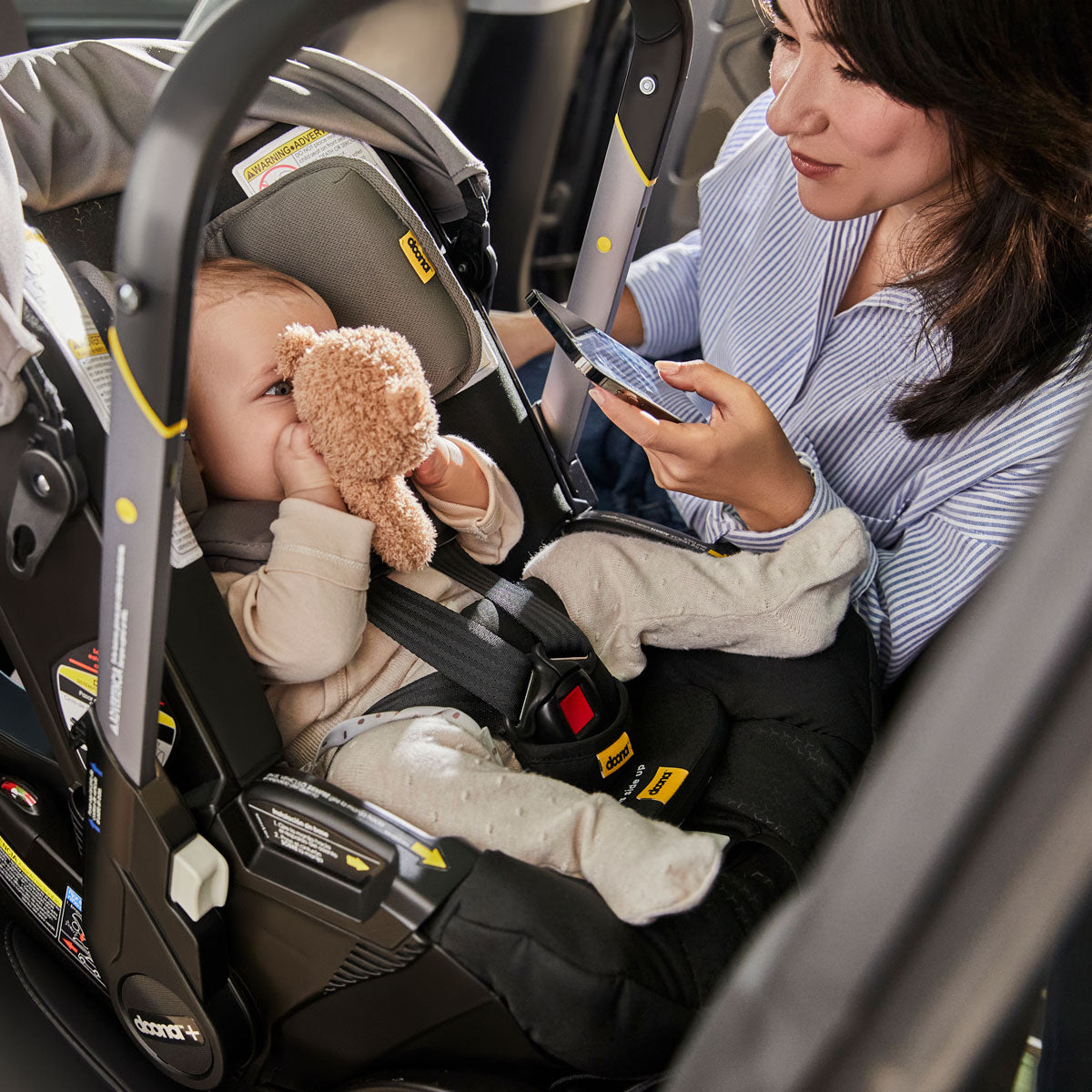 Doona Sensalert Baby Car Seat & Stroller - Lightweight, Compact, and Travel-Friendly for Newborns to Toddlers - Perfect for Air Travel, Road Trips, and Everyday Use