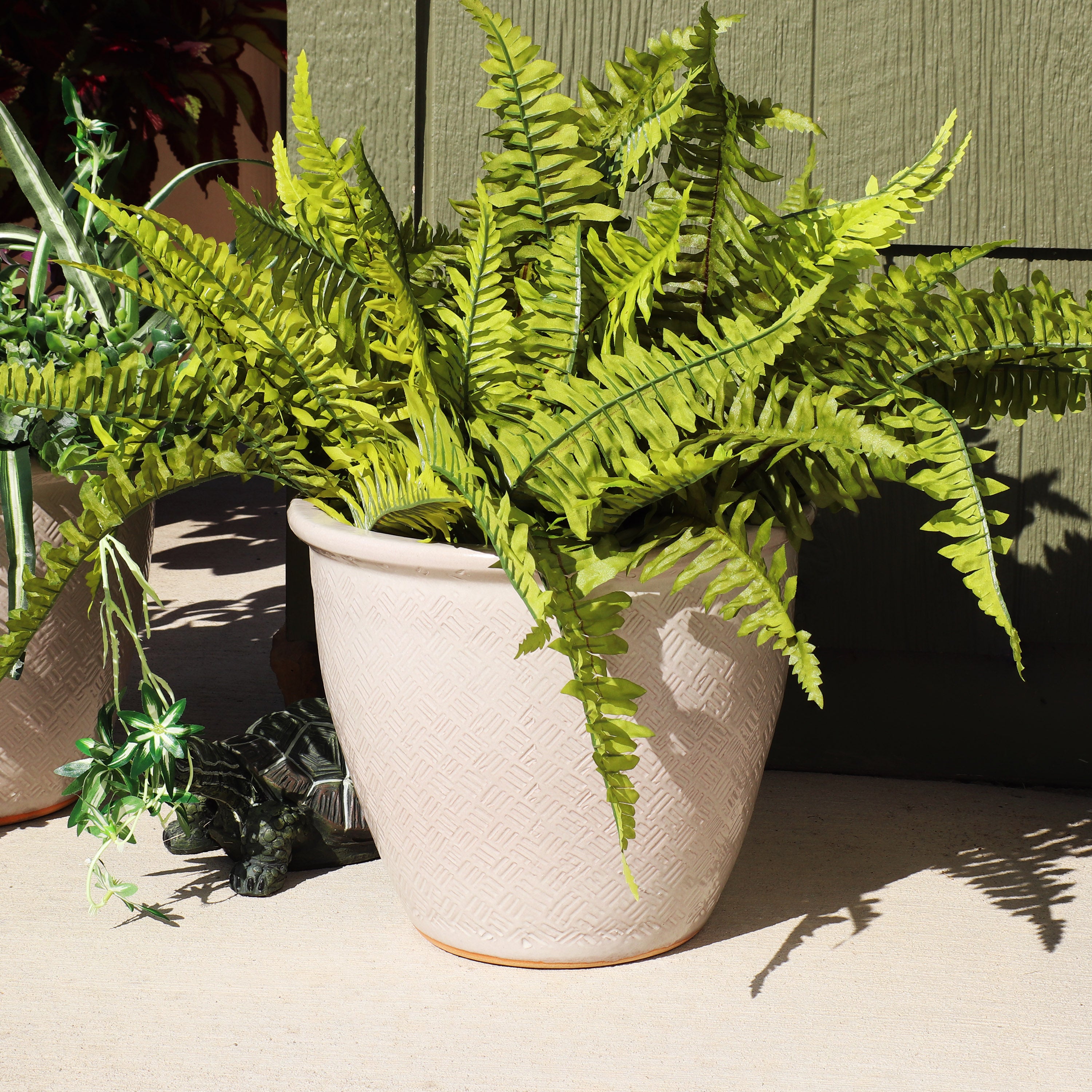 Sunnydaze Set of 2 Ocean Villa Outdoor Ceramic Planters - 11.75 Inch Decorative Garden Pots for Patio, Porch & Balcony Decor | Perfect for Flowers, Succulents & Herbs