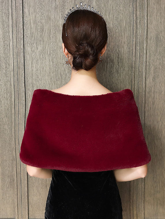 Elegant Artificial Fur Brooch Wrap Shawl for Women - Perfect for Evening Parties, Weddings & Bridal Events - Soft & Stylish Winter Accessory for Formal Occasions