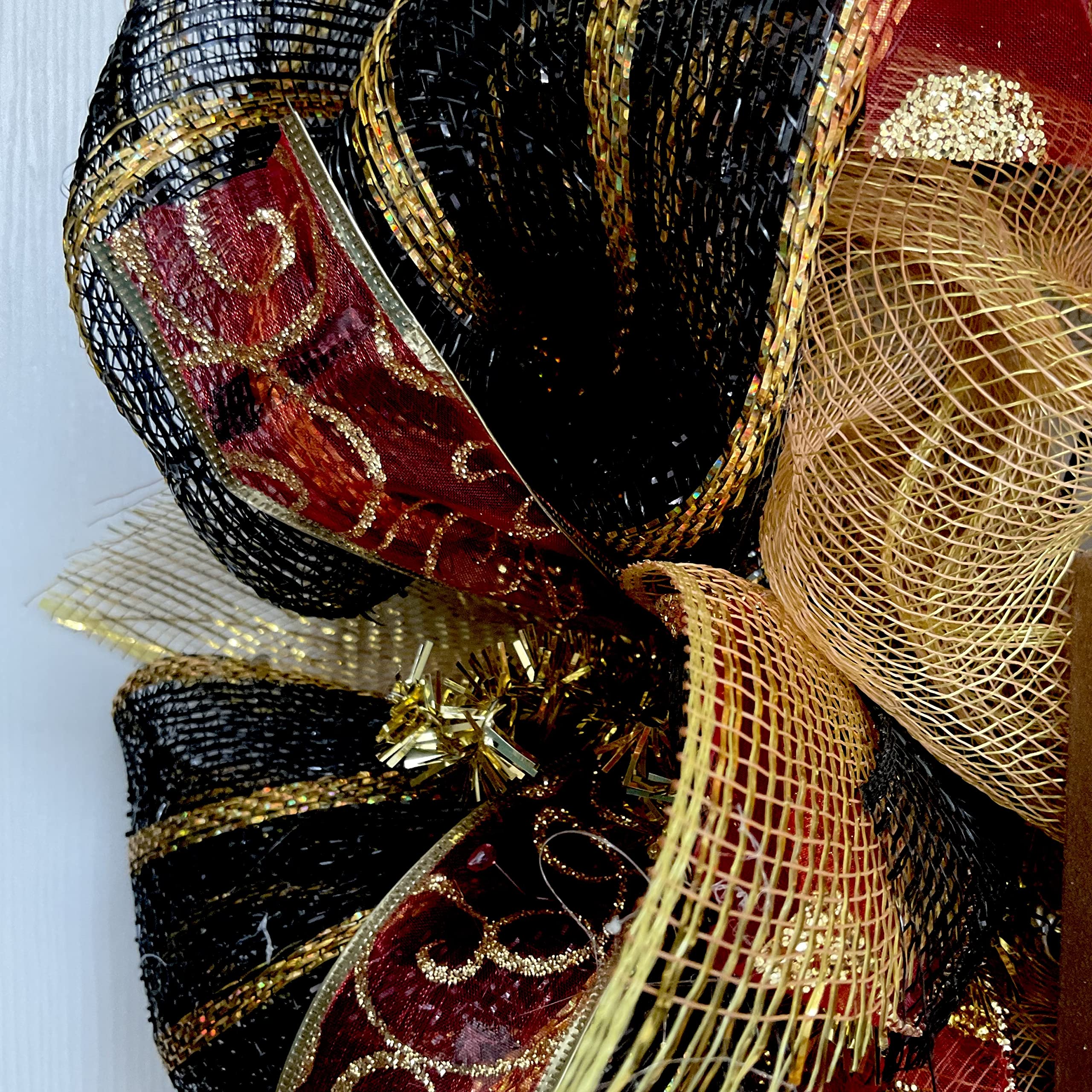 Handmade Black and Gold Deco Mesh Wreath for Christmas Decorations - Perfect for Front Door, Holiday Parties & Festive Home Decor