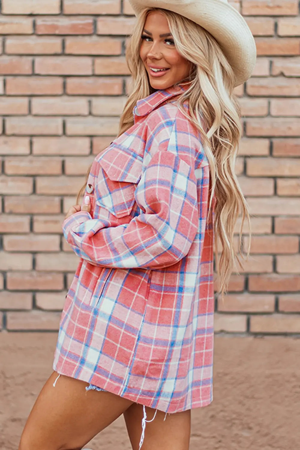 Plaid Button-Up Long Sleeve Shacket for Men - Stylish Flannel Shirt Jacket for Fall & Winter - Perfect for Outdoor Activities, Camping and Casual Wear